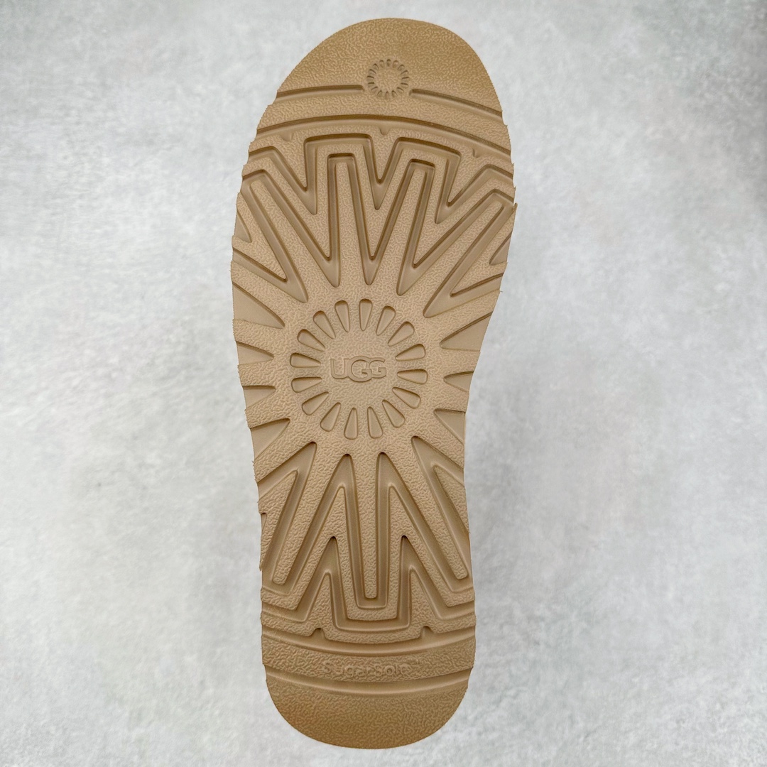 图片[9]-＃SP原厂 UGG 0554 双扣贴秋冬羊皮毛一体雪地靴 全鞋采用ZP同厂 隆丰A级澳洲进口羊皮毛一体 品牌代工厂生产线 完全遵循ZP工艺流程 代工厂原厂版师 秉承无原鞋不开发选择 注重每一处细节 市面最正版型 TREADLITE\\\”轻翼\\\”科技外底 轻便/耐用/柔韧/桩型【售后郑重承诺】一个月内若出现重大脱胶/断底等质量问题 直接为您换新！尺码：35 36 37 38 39 40-选品中心