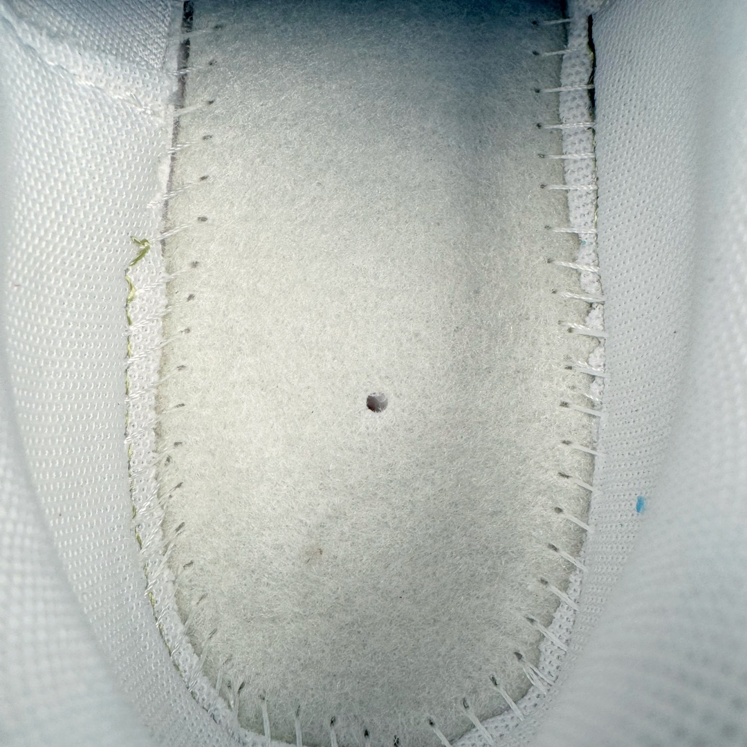 图片[11]-＃A1 NK P-6000 系列低帮复古老爹风休闲运动舒适慢跑鞋 BV1021-104 购入原鞋原装纸板楦头开发 独家私模四层组合大底 市场唯一正确版本 良心定价 新配色陆续出货 进口三文治网面 融合 Pegasus 过往运动鞋设计 助力 21 世纪早期跑步运动跃升时尚新高度 采用透气网眼布、运动风格线条和耐穿覆面 兼具吸睛外观和舒适感受 中底泡绵以田径赛道为灵感 打造厚实设计 缔造出众缓震性能 尺码：36 36.5 37.5 38 38.5 39 40 40.5 41 42 42.5 43 44 44.5 45 46-选品中心