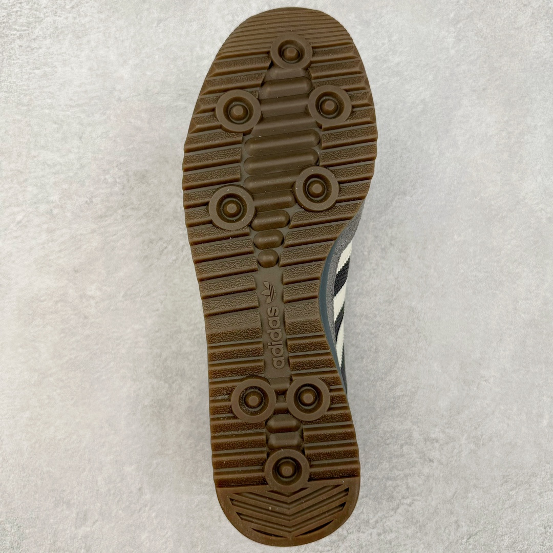 图片[9]-＃CS AD Wmns SL72 OG 系列德训足球风百搭低帮休闲运动板鞋 JI2484 采用高弹EVA+MODEL+RB三层组合底 区别市面RB一体大底 三层组合鞋底重量与原鞋一致 Originals 将有「T 头鞋」造型的诞生于 1972 年的 SL72 鞋款复刻带回 各位买鞋又有新选择了 1972 年 SL72 问世后 引领了后来阿迪达斯的跑鞋发展方向 其中「SL」代表了 Super Light 彰显了产品轻便的特性 1972 年 SL72 问世后 引领了后来阿迪达斯的跑鞋发展方向 其中「SL」代表了 Super Light 彰显了产品轻便的特性 这次 Originals 延续其轻质经典的基因 带来男女两款 SL72 男生款带来 SL72 RS 鞋型 RS 意为 Reshaped（重塑）鞋款在保留了经典的外观基础上 在尼龙材质里增加了填充物 使鞋型更加挺立和饱满 鞋头则更加圆润 鞋底的 EVA 材质则增加了鞋款的高度 女生款则带来 SL72 OG W 鞋型 OG 顾名思义则是致敬经典款式 相较于 RS（Reshaped）鞋款 鞋身更加纤细 其整体鞋身轮廓、线条、细节、材质上尊崇 70 年代 SL72 的设计 还原经典味道 尺码：36 36⅔ 37⅓ 38 38⅔ 39⅓ 40 40⅔ 41⅓ 42 42⅔ 43⅓ 44 44⅔ 45-选品中心