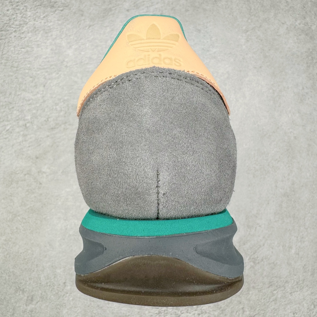 图片[8]-＃CS AD Wmns SL72 OG 系列德训足球风百搭低帮休闲运动板鞋 JI2484 采用高弹EVA+MODEL+RB三层组合底 区别市面RB一体大底 三层组合鞋底重量与原鞋一致 Originals 将有「T 头鞋」造型的诞生于 1972 年的 SL72 鞋款复刻带回 各位买鞋又有新选择了 1972 年 SL72 问世后 引领了后来阿迪达斯的跑鞋发展方向 其中「SL」代表了 Super Light 彰显了产品轻便的特性 1972 年 SL72 问世后 引领了后来阿迪达斯的跑鞋发展方向 其中「SL」代表了 Super Light 彰显了产品轻便的特性 这次 Originals 延续其轻质经典的基因 带来男女两款 SL72 男生款带来 SL72 RS 鞋型 RS 意为 Reshaped（重塑）鞋款在保留了经典的外观基础上 在尼龙材质里增加了填充物 使鞋型更加挺立和饱满 鞋头则更加圆润 鞋底的 EVA 材质则增加了鞋款的高度 女生款则带来 SL72 OG W 鞋型 OG 顾名思义则是致敬经典款式 相较于 RS（Reshaped）鞋款 鞋身更加纤细 其整体鞋身轮廓、线条、细节、材质上尊崇 70 年代 SL72 的设计 还原经典味道 尺码：36 36⅔ 37⅓ 38 38⅔ 39⅓ 40 40⅔ 41⅓ 42 42⅔ 43⅓ 44 44⅔ 45-选品中心