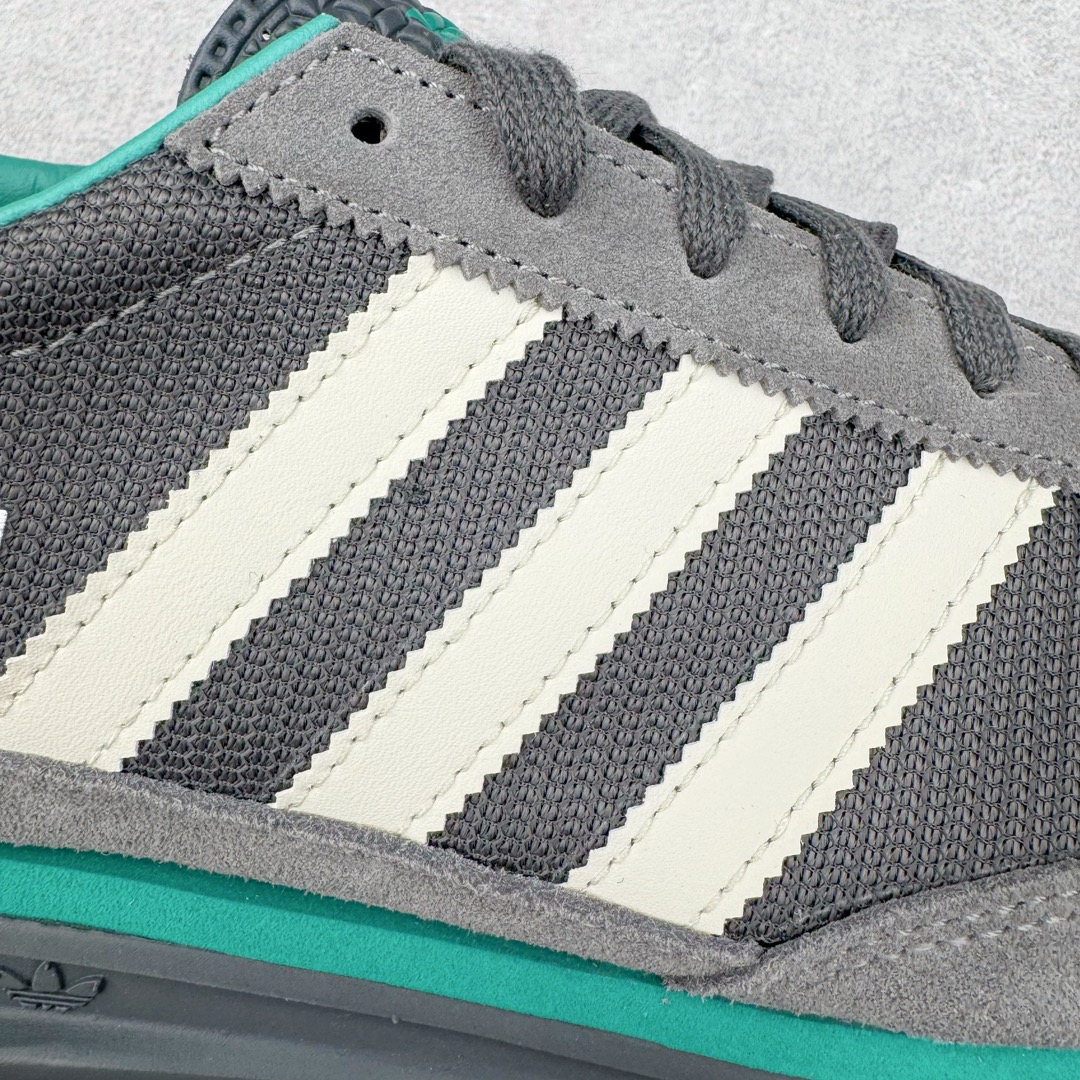 图片[14]-＃CS AD Wmns SL72 OG 系列德训足球风百搭低帮休闲运动板鞋 JI2484 采用高弹EVA+MODEL+RB三层组合底 区别市面RB一体大底 三层组合鞋底重量与原鞋一致 Originals 将有「T 头鞋」造型的诞生于 1972 年的 SL72 鞋款复刻带回 各位买鞋又有新选择了 1972 年 SL72 问世后 引领了后来阿迪达斯的跑鞋发展方向 其中「SL」代表了 Super Light 彰显了产品轻便的特性 1972 年 SL72 问世后 引领了后来阿迪达斯的跑鞋发展方向 其中「SL」代表了 Super Light 彰显了产品轻便的特性 这次 Originals 延续其轻质经典的基因 带来男女两款 SL72 男生款带来 SL72 RS 鞋型 RS 意为 Reshaped（重塑）鞋款在保留了经典的外观基础上 在尼龙材质里增加了填充物 使鞋型更加挺立和饱满 鞋头则更加圆润 鞋底的 EVA 材质则增加了鞋款的高度 女生款则带来 SL72 OG W 鞋型 OG 顾名思义则是致敬经典款式 相较于 RS（Reshaped）鞋款 鞋身更加纤细 其整体鞋身轮廓、线条、细节、材质上尊崇 70 年代 SL72 的设计 还原经典味道 尺码：36 36⅔ 37⅓ 38 38⅔ 39⅓ 40 40⅔ 41⅓ 42 42⅔ 43⅓ 44 44⅔ 45-选品中心