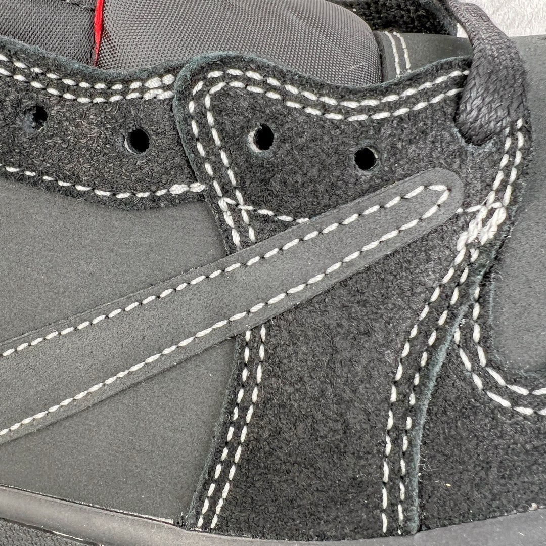 图片[15]-＃KZ神版福利回馈 Travis Scott x Air Jordan AJ1 Low OG TS联名黑武士倒钩4.0低帮 DM7866-001 毫无疑问市场中端王者 耗时半年巨作 全套原纸板楦头开发 确保原汁原味 完美呈现倒钩版型 原档案转印油墨一体 东莞原厂磨具大底独家尺码35.5 48.5 一码一磨具拒绝假半码 此版本只针对中端市场 皮料材质有所更替 其他数据细节工艺流程均保持一致 绝不口嗨 细节品控鞋型随意秒杀市面3XX 4XX 原盒原配 外盒透明胶套 内侧字体 工整带凹凸感 原厂拉帮工艺 针距密度一致 后跟弧度收口自然不对折 极致一眼正品既视感 进口玻璃冲刀皮料裁剪零毛边 承诺百分百一致原鞋 全鞋电脑针车工艺 进口港宝加持 后跟自然饱满 全鞋荧光划线卡点 追求极致完美 每一双都是工艺品 多重QC质检 超越公司货的品控标准 实实在在的免检产品 尺码：35.5 36 36.5 37.5 38 38.5 39 40 40.5 41 42 42.5 43 44 44.5 45 46 47.5 48.5-选品中心