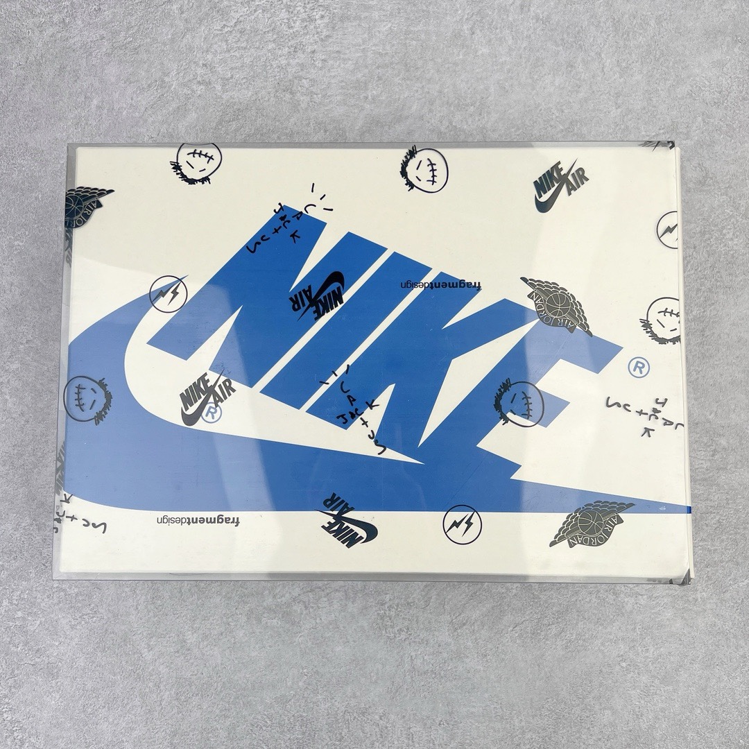图片[18]-＃KZ神版特价 Travis Scott x Fragment x Air Jordan AJ1 Low OG SP 三方联名闪电倒钩低帮 DM7866-140 毫无疑问市场中端王者 耗时半年巨作 全套原纸板楦头开发 确保原汁原味 完美呈现倒钩版型 原档案转印油墨一体 东莞原厂磨具大底独家尺码35.5 48.5 一码一磨具拒绝假半码 此版本只针对中端市场 皮料材质有所更替 其他数据细节工艺流程均保持一致 绝不口嗨 细节品控鞋型随意秒杀市面3XX 4XX 原盒原配 外盒透明胶套 内侧字体 工整带凹凸感 原厂拉帮工艺 针距密度一致 后跟弧度收口自然不对折 极致一眼正品既视感 进口玻璃冲刀皮料裁剪零毛边 承诺百分百一致原鞋 全鞋电脑针车工艺 进口港宝加持 后跟自然饱满 全鞋荧光划线卡点 追求极致完美 每一双都是工艺品 多重QC质检 超越公司货的品控标准 实实在在的免检产品 尺码：35.5 36 36.5 37.5 38 38.5 39 40 40.5 41 42 42.5 43 44 44.5 45 46 47.5 48.5-选品中心