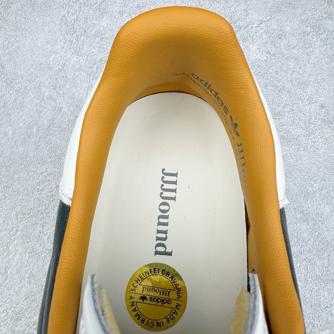 图片[15]-＃KZ神版特价 JJJJound x AD Originals Samba Classic\\\”Studded Pack Black\\\”桑巴舞系列绅士德训足球风百搭低帮休闲运动板鞋 联名黑白 ID8707 全套原厂纸板冲刀加持 独家原档案私模RB橡胶大底 含胶量硬度原鞋一致 正确拉帮鞋垫背胶 原厂标裁支持鉴定 高密度丽新布中底 内置环保海玻璃鞋垫 全鞋电脑针车零偏差 产品品控稳定性领先行业 原厂港宝加持定型后跟R度完美 近两年JJJJound这个名字在鞋圈迅速蹿红，关键是跟它联名的球鞋就没有好抢的。无论是 New Balance、ASICS 还是 Salomon，起步就是市价翻倍。最近，JJJJound x Originals联名鞋的登场日期终于确定。分别以黑色、小麦色为主调，除了配色以外，两双鞋的质感也有很大不同。作为合作企划里的金字招牌，JJJJound 善于利用自己的极简美学挖掘品牌的全新风貌，本次 JJJJound 携手 Originals 选用大热鞋款 Samba 为蓝本，将鞋款的街头气质无痕转变为「静奢风」。鞋款肉眼可见的被赋予了难得的质感，黑白两色都采用了黄色优质皮革内衬以呼应生胶大底，取消了鞋舌的 Logo 转而采用压纹处理使得鞋款整体氛围更加静谧、奢华。同时为了彰显本次合作鞋款的身份，双方合作标识和 JJJJound Logo 被分别印在鞋口内侧和鞋垫上。尺码：35.5 36 36.5 37.5 38 38.5 39 40 40.5 41 42 42.5 43 44 44.5 45 46 47.5-选品中心