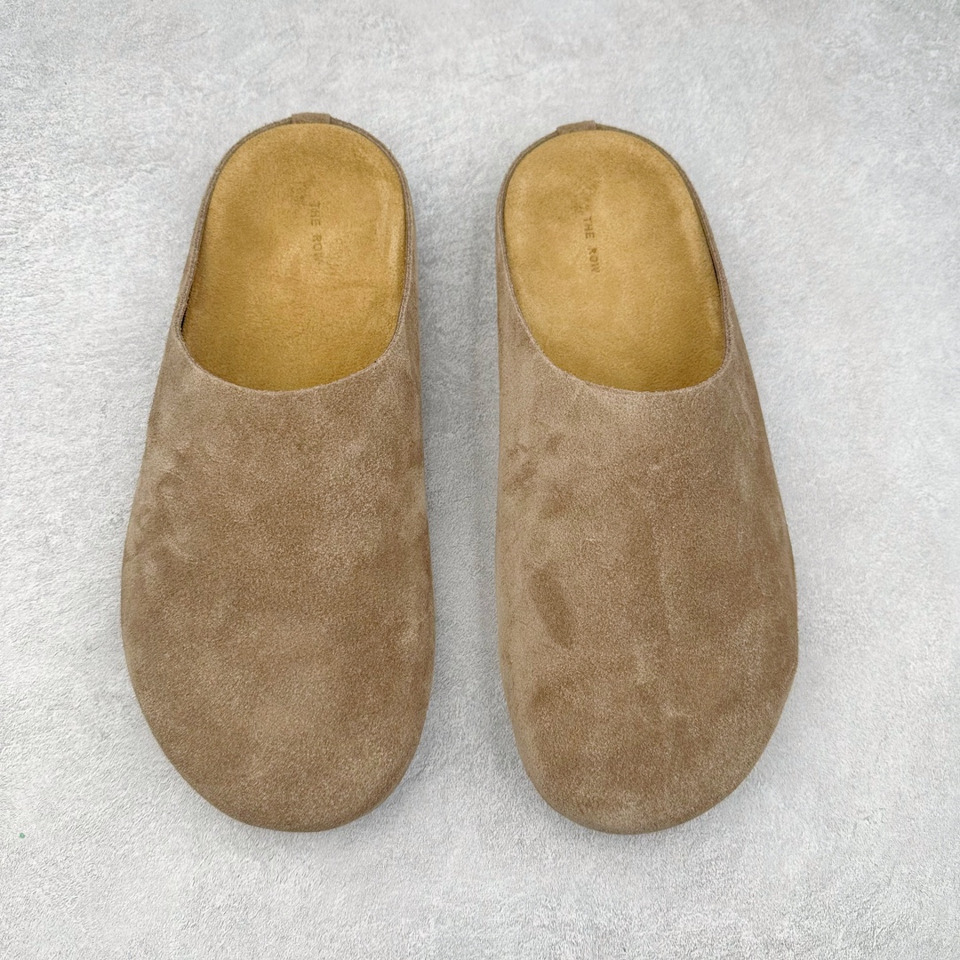 图片[2]-＃DC The Row Boston VL TR软木底包头拖鞋 天鹅绒般的绒面革赋子休闲的经典外观 四季皆宜 柔软的鞋床采用额外的泡沫缓冲层 提供额外的舒适感和全天支撑 全网独家首发 源于德国的严谨工艺 牛巴戎面 中层松木 EVA 三层组合大底 优质牛皮面料五金扣 出口订单 尺码：35-45-选品中心