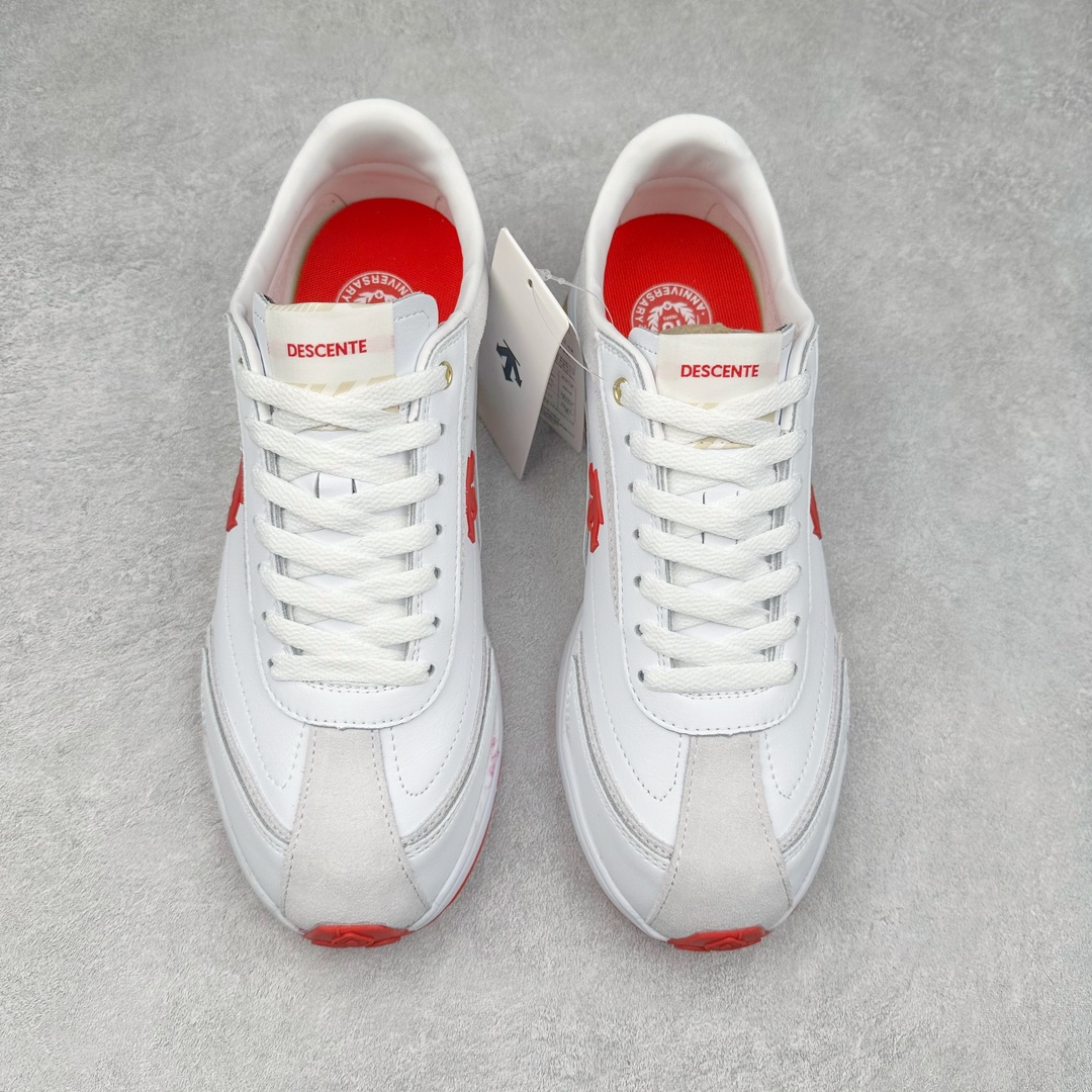 图片[2]-＃GX DESCENTE 迪桑特系带舒适百搭防滑耐磨低帮生活休闲鞋 米色 原楦原纸版开发版型 鞋底设计有特殊的纹理或材料，以增加摩擦力，减少滑倒的风险。使用耐用的材料制成，能够承受长时间的使用和摩擦，减少磨损。货号：SO323LCR78-CRPK 尺码：36 36.5 37 38 38.5 39 40 40.5 41 42 42.5 43 44 45-选品中心