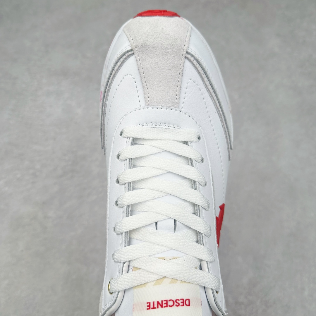 图片[4]-＃GX DESCENTE 迪桑特系带舒适百搭防滑耐磨低帮生活休闲鞋 米色 原楦原纸版开发版型 鞋底设计有特殊的纹理或材料，以增加摩擦力，减少滑倒的风险。使用耐用的材料制成，能够承受长时间的使用和摩擦，减少磨损。货号：SO323LCR78-CRPK 尺码：36 36.5 37 38 38.5 39 40 40.5 41 42 42.5 43 44 45-选品中心