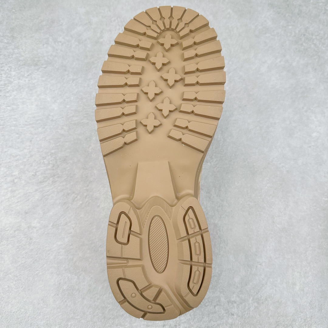 图片[9]-Timberland添柏岚/天伯伦户外中帮休闲马丁靴系列 广东大厂品质 原盒原包装 面料采用意大利🇮🇹顶级磨砂细纹牛皮 搭配防臭防腐真皮乳胶鞋垫 给您完美的穿着体验 质量考究耐穿 型男必备 专治不帅 高品质脚感一流YS 尺码：39 40 41 42 43 44（皮鞋码）-选品中心