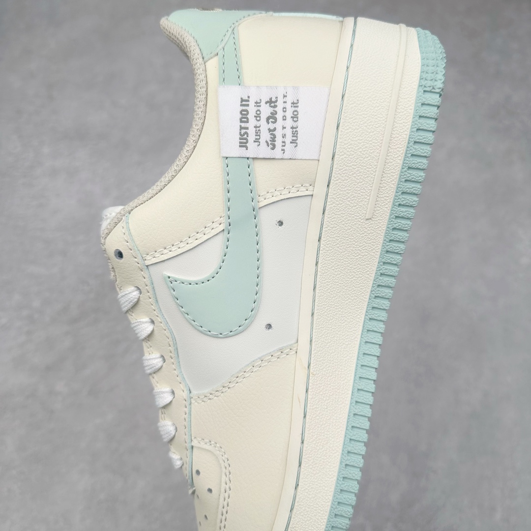 图片[7]-NK Air Force 1´07 Low 空军一号低帮百搭休闲运动板鞋 FB1839-211 柔软、弹性十足的缓震性能和出色的中底设计 横跨复古与现代的外型结合 造就出风靡全球 三十多年的Force 1 直到今天还深受青睐 尺码：36 36.5 37.5 38 38.5 39 40 40.5 41 42 42.5 43 44 44.5 45-选品中心