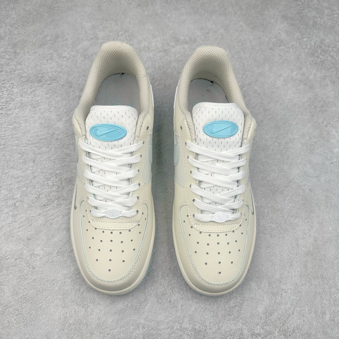 图片[2]-NK Air Force 1´07 Low 空军一号低帮百搭休闲运动板鞋 FB1839-211 柔软、弹性十足的缓震性能和出色的中底设计 横跨复古与现代的外型结合 造就出风靡全球 三十多年的Force 1 直到今天还深受青睐 尺码：36 36.5 37.5 38 38.5 39 40 40.5 41 42 42.5 43 44 44.5 45-选品中心