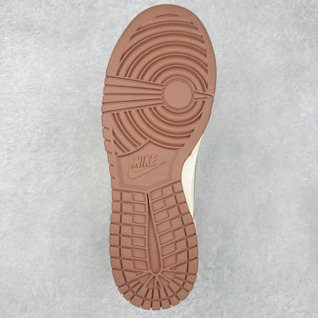 图片[9]-NK Dunk Low 定制配色 CF3688-013 大厂出品 极力推荐 原装头层材料 独家版型蒸餾加工帶來的是更好的视觉和脚感体验大厂纯原品质出货 清洁度 电绣工艺 皮料切割干净无任何毛边 细节完美 尺码：36 36.5 37.5 38 38.5 39 40 40.5 41 42 42.5 43 44 44.5 45 46 47.5-选品中心