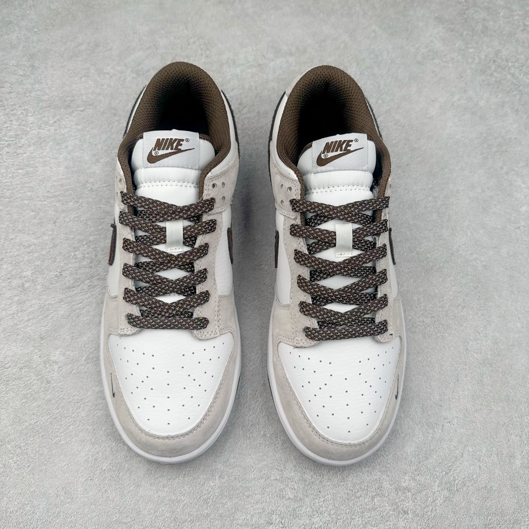 图片[2]-NK Dunk Low 定制配色 KK1888-011 大厂出品 极力推荐 原装头层材料 独家版型蒸餾加工帶來的是更好的视觉和脚感体验大厂纯原品质出货 清洁度 电绣工艺 皮料切割干净无任何毛边 细节完美 尺码：36 36.5 37.5 38 38.5 39 40 40.5 41 42 42.5 43 44 44.5 45 46 47.5-选品中心