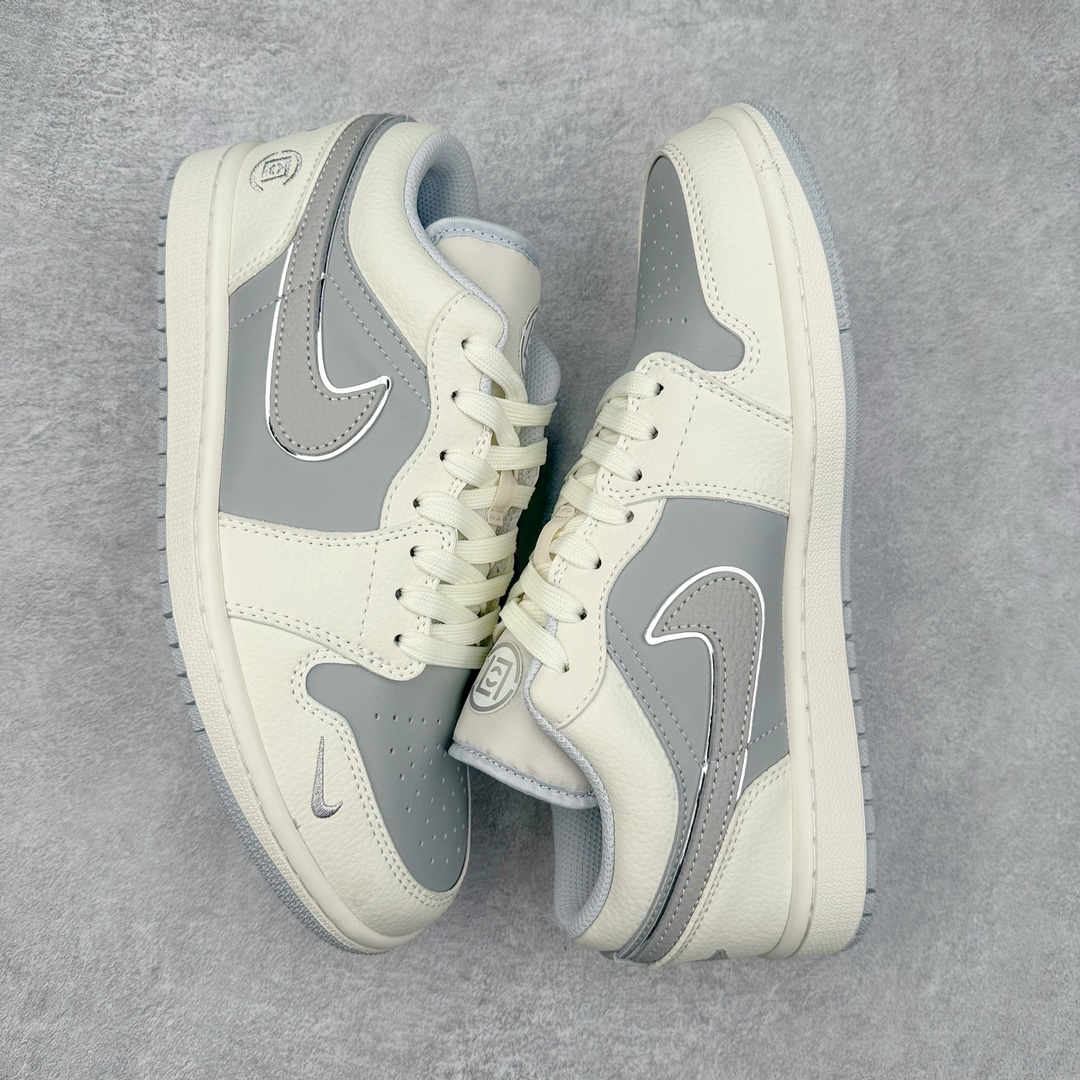 图片[3]-Air Jordan AJ1 Low 低帮系列定制配色 DC2024-024 原厂内置气垫魔块 A模大底 头层小牛皮 鞋舌AJ原厂专用牛津布+AJ专用反口珍珠布+原厂无杂质高弹内里海棉+特殊封边弹力鞋带 尺码：36 36.5 37.5 38 38.5 39 40 40.5 41 42 42.5 43 44 44.5 45 46-选品中心