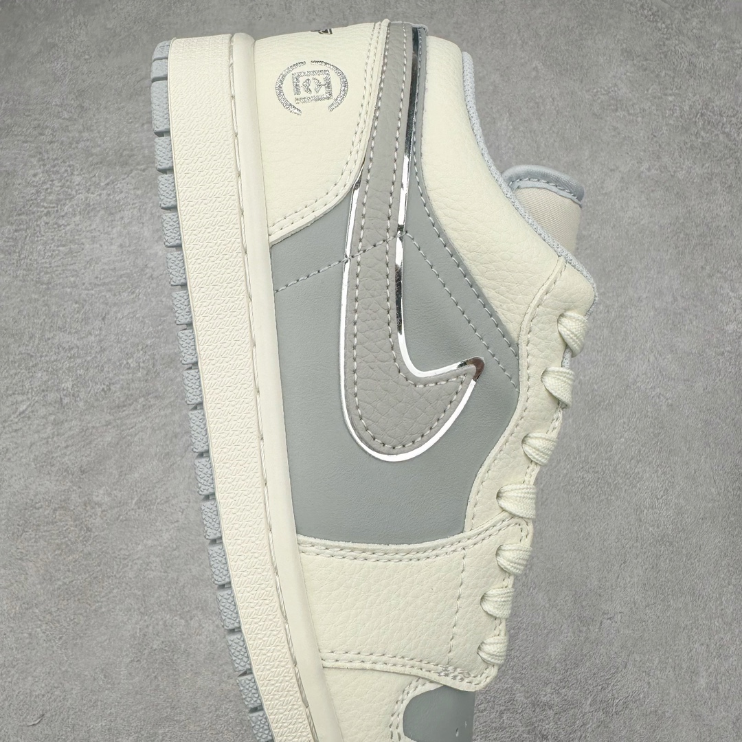 图片[6]-Air Jordan AJ1 Low 低帮系列定制配色 DC2024-024 原厂内置气垫魔块 A模大底 头层小牛皮 鞋舌AJ原厂专用牛津布+AJ专用反口珍珠布+原厂无杂质高弹内里海棉+特殊封边弹力鞋带 尺码：36 36.5 37.5 38 38.5 39 40 40.5 41 42 42.5 43 44 44.5 45 46-选品中心