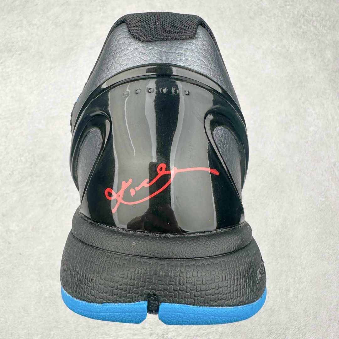 图片[8]-NK Zoom Kobe 6 科比六代 429659-016 采用了复合式的鞋面 内层为透气网面 中层加载Fly wire科技 而外层则用聚氨酯岛状结构塑造出非常逼真的蛇麟纹路 多层的鞋面结构带来了更好的透气性和更有针对性的保护 加入了双层记忆海绵鞋垫 可根据球员脚形自动调节以提高合脚度 使脚感更加柔软舒适 赋予球员非一般的球场舒适感受 尺码：40 40.5 41 42 42.5 43 44 44.5 45 46-选品中心