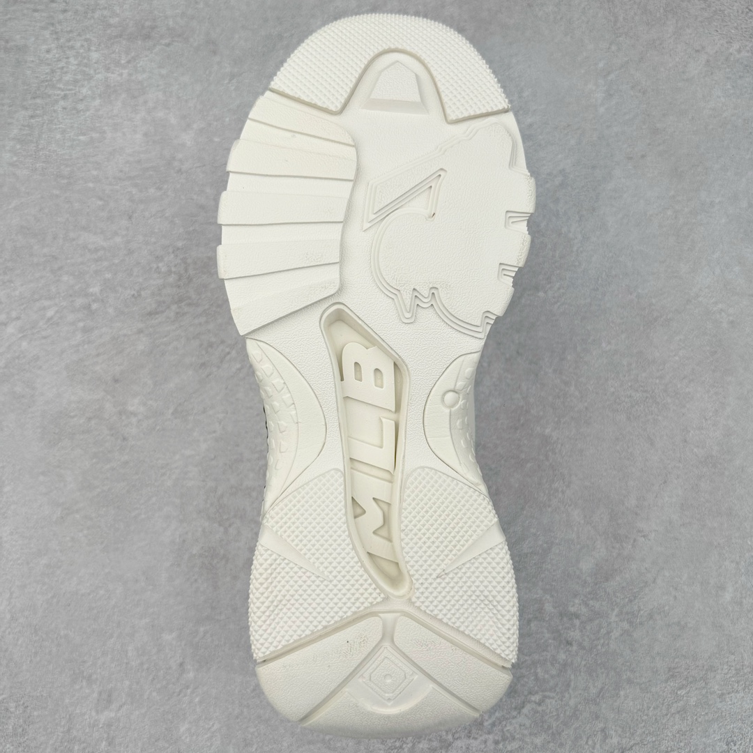 图片[9]-＃DT纯原 MLB Big Ball Chunky 复古印花老爹鞋系列低帮轻量增高厚底百搭休闲运动慢跑鞋 Korea韩国联名NY美国榄球纽约洋基队限定 目前可过轻松秒过各类鉴定 能操作的私聊 韩国代购专供 左脚内置NFC感应 区别市面贴纸假芯片 MLB专用菱形双针中底布 重点细节中底布带注胶孔 原厂NFC感应吊牌 支持鉴定 一个两位数 原盒原标 全套原楦原纸板原厂数据开发 中韩文保养标贴 绿色防霉片 平台代购专供 独家一比一RB+MD组合大底 高频后跟小人Logo精准对位立体饱满 正确网布加超迁鞋面 转印中底走线紧密 转印Logo工艺表层防刮不掉色 尺码：35 36 36.5 37.5 38 38.5 39 40 40.5 41 42 42.5 43 44 44.5 45-选品中心