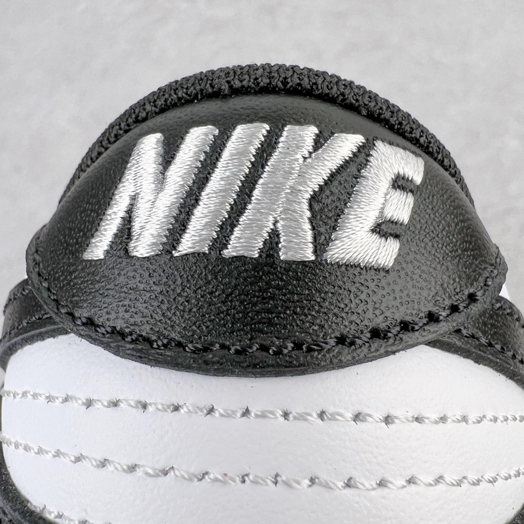 图片[15]-＃M纯原 NK Dunk Low 黑白熊猫 DD1391-100/DD1503-101 圈内最强 零售首选 独家原厂航空铝磨具打磨大底 鞋头坡度极致还原 原盒原配 圈内天花板工艺 原厂冲刀 超高清洁度 全鞋零毛边皮料切割 全套原楦原模倾力打造完美版型 采用原厂百宏鞋带以及原厂百宏织唛舌标 内标可供原厂几率过验 原厂中底布黄色点胶 原厂中底布拉帮走线遵循公司‼️尺码：36 36.5 37.5 38 38.5 39 40 40.5 41 42 42.5 43 44 44.5 45 46 47.5-选品中心