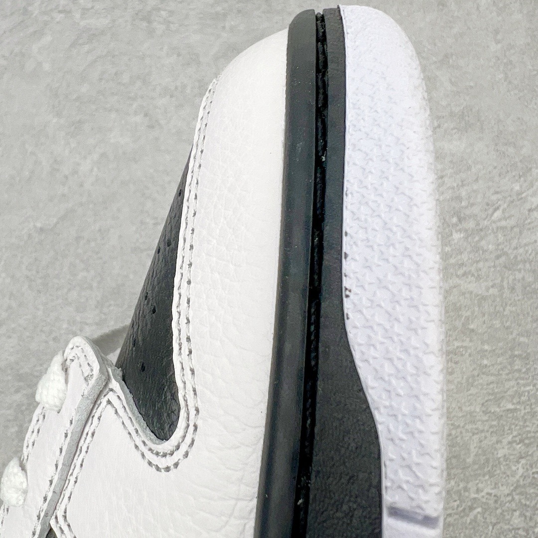 图片[14]-＃M纯原福利 NK Dunk Low 白黑反转熊猫 FD9064-011 圈内最强 零售首选 独家原厂航空铝磨具打磨大底 鞋头坡度极致还原 原盒原配 圈内天花板工艺 原厂冲刀 超高清洁度 全鞋零毛边皮料切割 全套原楦原模倾力打造完美版型 采用原厂百宏鞋带以及原厂百宏织唛舌标 内标可供原厂几率过验 原厂中底布黄色点胶 原厂中底布拉帮走线遵循公司‼️ 尺码：36 36.5 37.5 38 38.5 39 40 40.5 41 42 42.5 43 44 44.5 45 46 47.5-选品中心