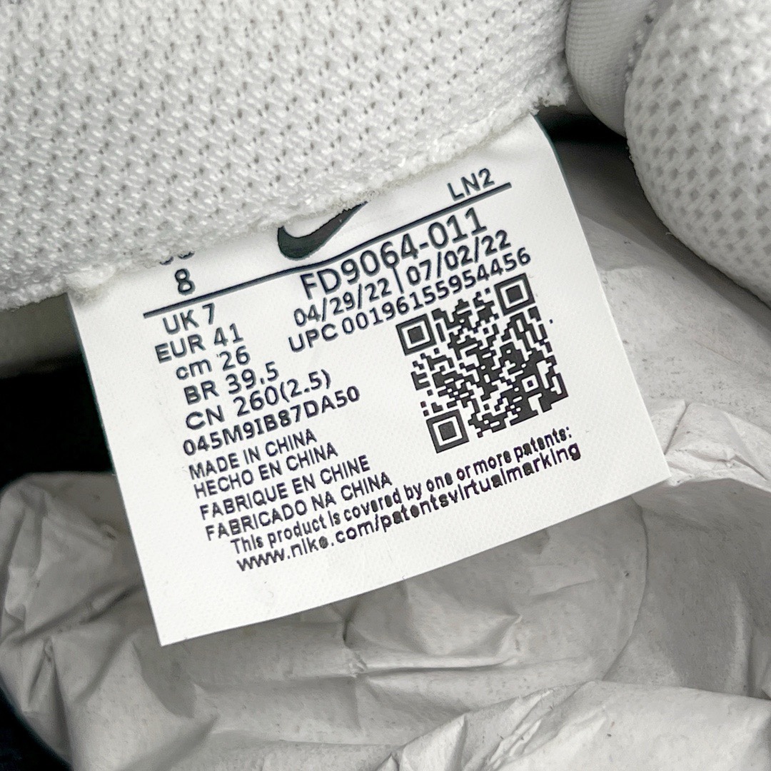 图片[17]-＃M纯原福利 NK Dunk Low 白黑反转熊猫 FD9064-011 圈内最强 零售首选 独家原厂航空铝磨具打磨大底 鞋头坡度极致还原 原盒原配 圈内天花板工艺 原厂冲刀 超高清洁度 全鞋零毛边皮料切割 全套原楦原模倾力打造完美版型 采用原厂百宏鞋带以及原厂百宏织唛舌标 内标可供原厂几率过验 原厂中底布黄色点胶 原厂中底布拉帮走线遵循公司‼️ 尺码：36 36.5 37.5 38 38.5 39 40 40.5 41 42 42.5 43 44 44.5 45 46 47.5-选品中心