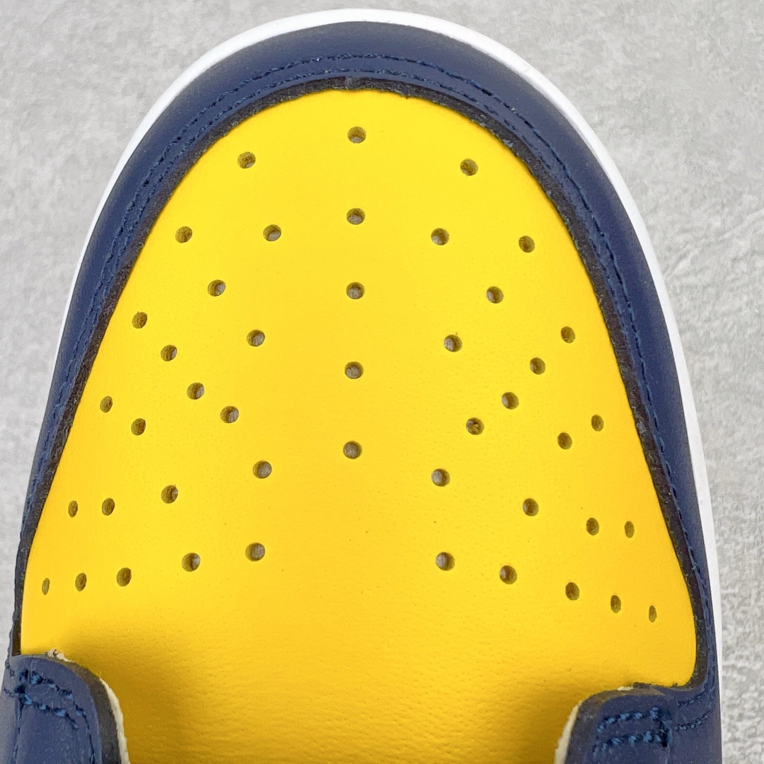 图片[14]-＃M纯原 NK Dunk Low 密歇根蓝黄 货号：DD1391-700 圈内最强 零售首选 独家原厂航空铝磨具打磨大底 鞋头坡度极致还原 原盒原配 圈内天花板工艺 原厂冲刀 超高清洁度 全鞋零毛边皮料切割 全套原楦原模倾力打造完美版型 采用原厂百宏鞋带以及原厂百宏织唛舌标 内标可供原厂几率过验 原厂中底布黄色点胶 原厂中底布拉帮走线遵循公司‼️尺码：36 36.5 37.5 38 38.5 39 40 40.5 41 42 42.5 43 44 44.5 45 46 47.5-选品中心