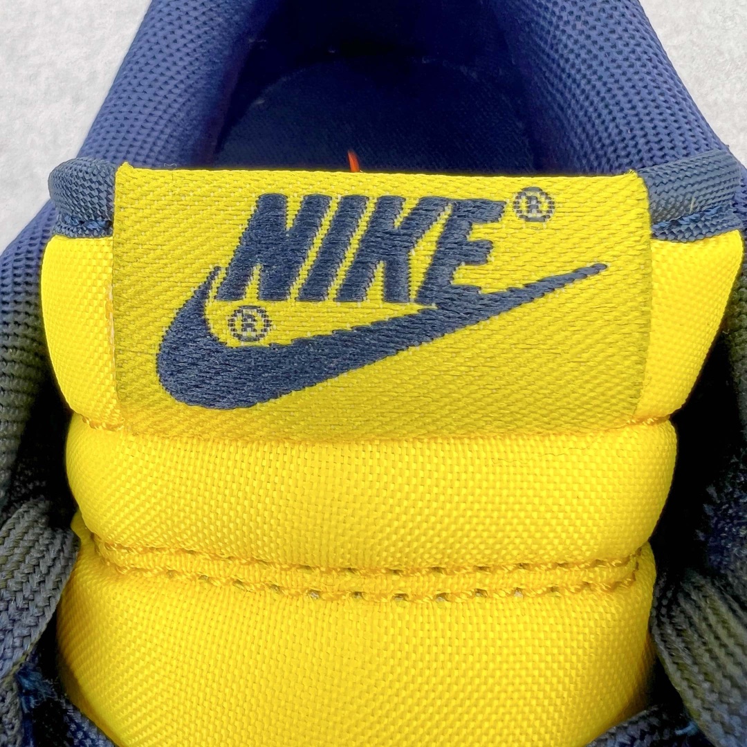 图片[18]-＃M纯原 NK Dunk Low 密歇根蓝黄 货号：DD1391-700 圈内最强 零售首选 独家原厂航空铝磨具打磨大底 鞋头坡度极致还原 原盒原配 圈内天花板工艺 原厂冲刀 超高清洁度 全鞋零毛边皮料切割 全套原楦原模倾力打造完美版型 采用原厂百宏鞋带以及原厂百宏织唛舌标 内标可供原厂几率过验 原厂中底布黄色点胶 原厂中底布拉帮走线遵循公司‼️尺码：36 36.5 37.5 38 38.5 39 40 40.5 41 42 42.5 43 44 44.5 45 46 47.5-选品中心
