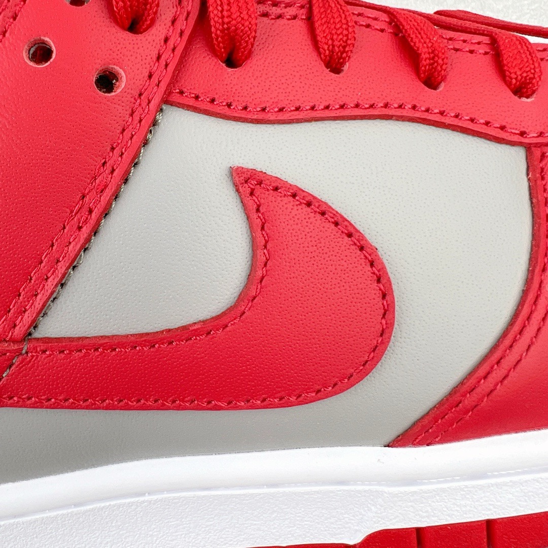 图片[10]-＃M纯原 NK Dunk Low 灰红 DD1391-002 圈内最强 零售首选 独家原厂航空铝磨具打磨大底 鞋头坡度极致还原 原盒原配 圈内天花板工艺 原厂冲刀 超高清洁度 全鞋零毛边皮料切割 全套原楦原模倾力打造完美版型 采用原厂百宏鞋带以及原厂百宏织唛舌标 内标可供原厂几率过验 原厂中底布黄色点胶 原厂中底布拉帮走线遵循公司‼️尺码：36 36.5 37.5 38 38.5 39 40 40.5 41 42 42.5 43 44 44.5 45 46 47.5-选品中心