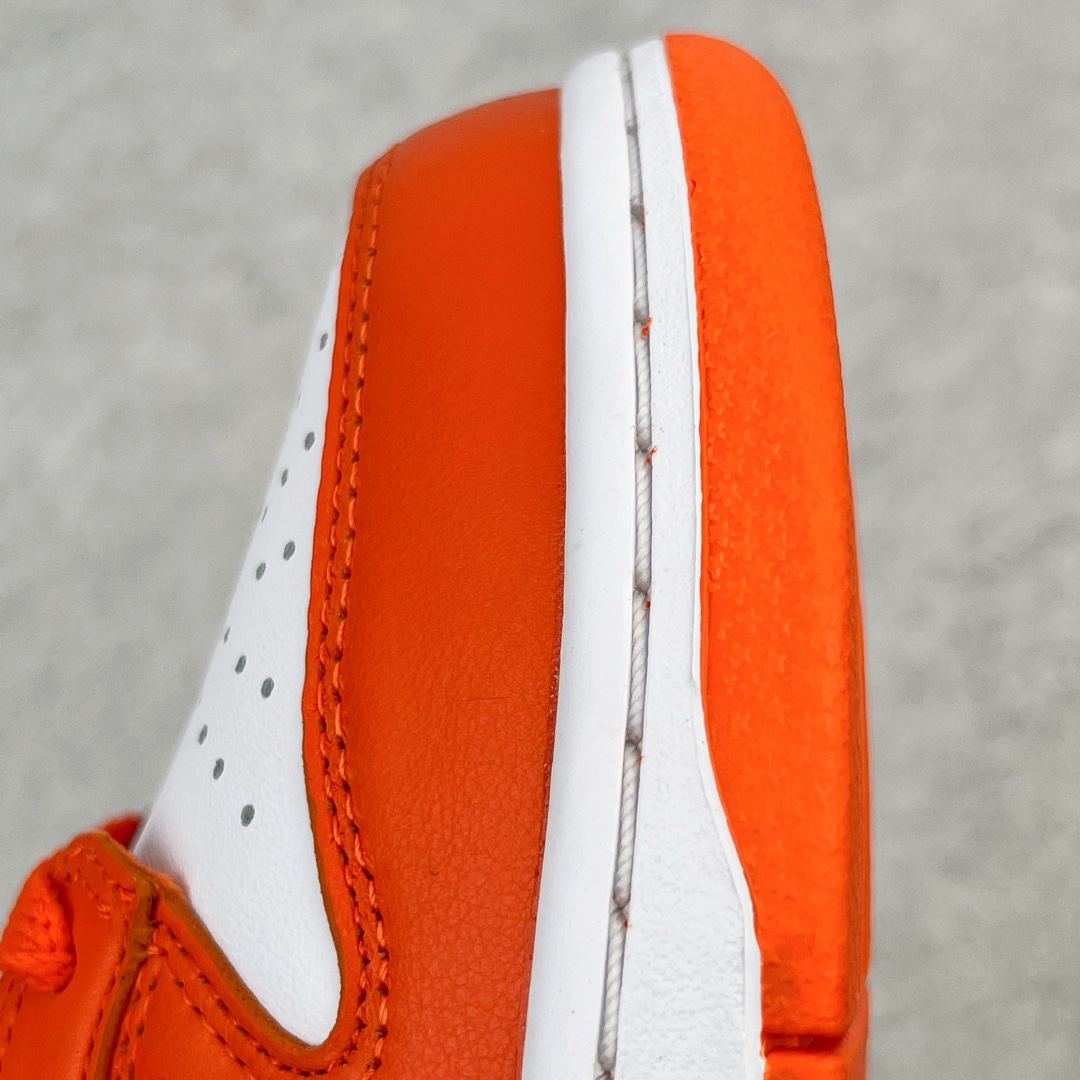 图片[13]-＃M纯原福利 NK Dunk Low SP 雪城白橙 CU1727-101 圈内最强 零售首选 独家原厂航空铝磨具打磨大底 鞋头坡度极致还原 原盒原配 圈内天花板工艺 原厂冲刀 超高清洁度 全鞋零毛边皮料切割 全套原楦原模倾力打造完美版型 采用原厂百宏鞋带以及原厂百宏织唛舌标 内标可供原厂几率过验 原厂中底布黄色点胶 原厂中底布拉帮走线遵循公司‼️尺码：36 36.5 37.5 38 38.5 39 40 40.5 41 42 42.5 43 44 44.5 45 46 47.5-选品中心