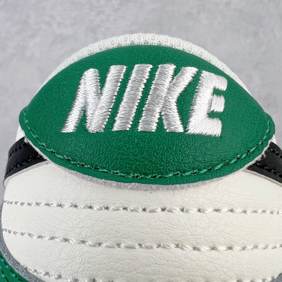图片[14]-＃M纯原 NK Dunk Low 白绿彩票 DR9654-100 圈内最强 零售首选 独家原厂航空铝磨具打磨大底 鞋头坡度极致还原 原盒原配 圈内天花板工艺 原厂冲刀 超高清洁度 全鞋零毛边皮料切割 全套原楦原模倾力打造完美版型 采用原厂百宏鞋带以及原厂百宏织唛舌标 内标可供原厂几率过验 原厂中底布黄色点胶 原厂中底布拉帮走线遵循公司‼️尺码：36 36.5 37.5 38 38.5 39 40 40.5 41 42 42.5 43 44 44.5 45 46 47.5-选品中心