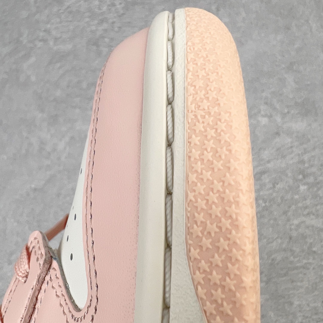 图片[16]-＃M纯原 NK SB Dunk Low 樱花粉 DD1503-102 圈内最强 零售首选 独家原厂航空铝磨具打磨大底 鞋头坡度极致还原 原盒原配 圈内天花板工艺 原厂冲刀 超高清洁度 全鞋零毛边皮料切割 全套原楦原模倾力打造完美版型 采用原厂百宏鞋带以及原厂百宏织唛舌标 内标可供原厂几率过验 原厂中底布黄色点胶 原厂中底布拉帮走线遵循公司‼️尺码：36 36.5 37.5 38 38.5 39-选品中心