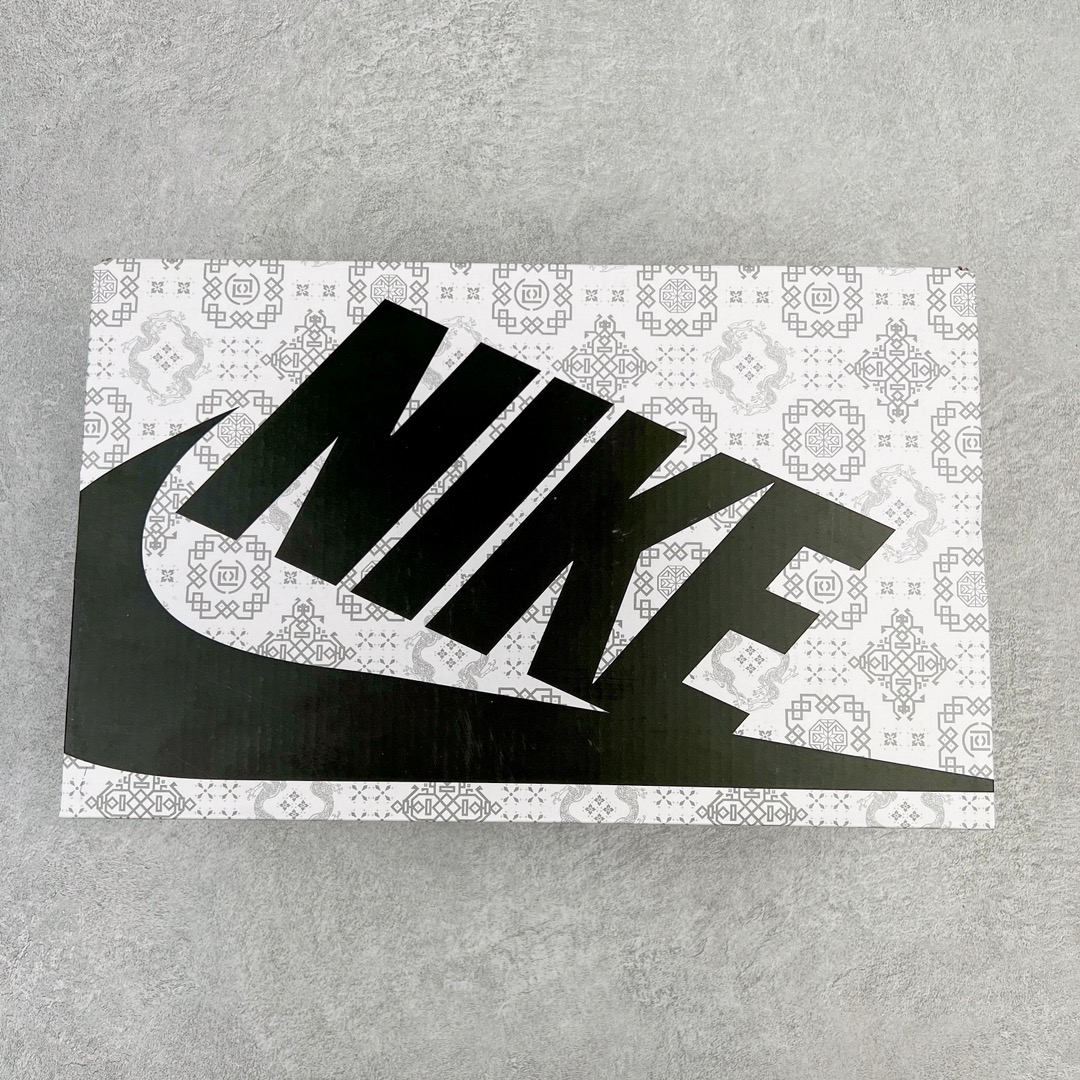 图片[10]-＃M纯原 Clot x Fragment x NK Dunk Low 藤原浩三方联名白丝绸 货号：FN0315-110 圈内最强 零售首选 独家原厂航空铝磨具打磨大底 鞋头坡度极致还原 原盒原配 圈内天花板工艺 原厂冲刀 超高清洁度 全鞋零毛边皮料切割 全套原楦原模倾力打造完美版型 采用原厂百宏鞋带以及原厂百宏织唛舌标 内标可供原厂几率过验 原厂中底布白色点胶 原厂中底布拉帮走线遵循公司‼️尺码：36 36.5 37.5 38 38.5 39 40 40.5 41 42 42.5 43 44 45 46 47.5-选品中心