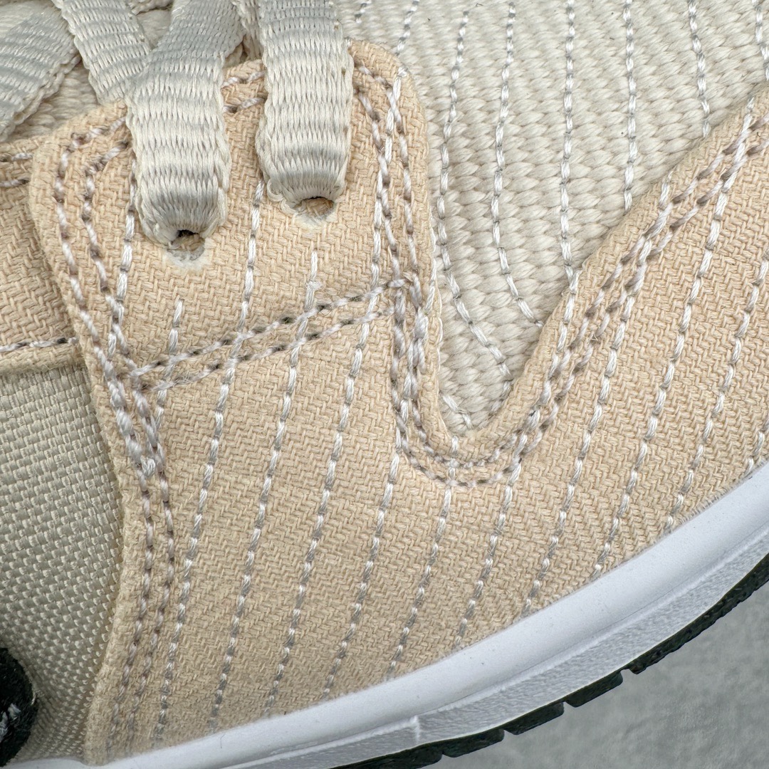 图片[14]-＃M纯原 Albino & Preto × NK Dunk SB Low \\\”Pearl White\\\” AP联名 撕撕乐 米黑白 FD2627-200 独家原厂航空铝磨具打磨大底 鞋头坡度极致还原 原盒原配 圈内天花板工艺 原厂冲刀 超高清洁度 全鞋零毛边皮料切割 全套原楦原模倾力打造完美版型 采用原厂百宏鞋带以及原厂百宏织唛舌标 内标可供原厂几率过验 原厂中底布点胶 原厂中底布拉帮走线遵循公司 尺码：36 36.5 37.5 38 38.5 39 40 40.5 41 42 42.5 43 44 44.5 45 46 47.5-选品中心