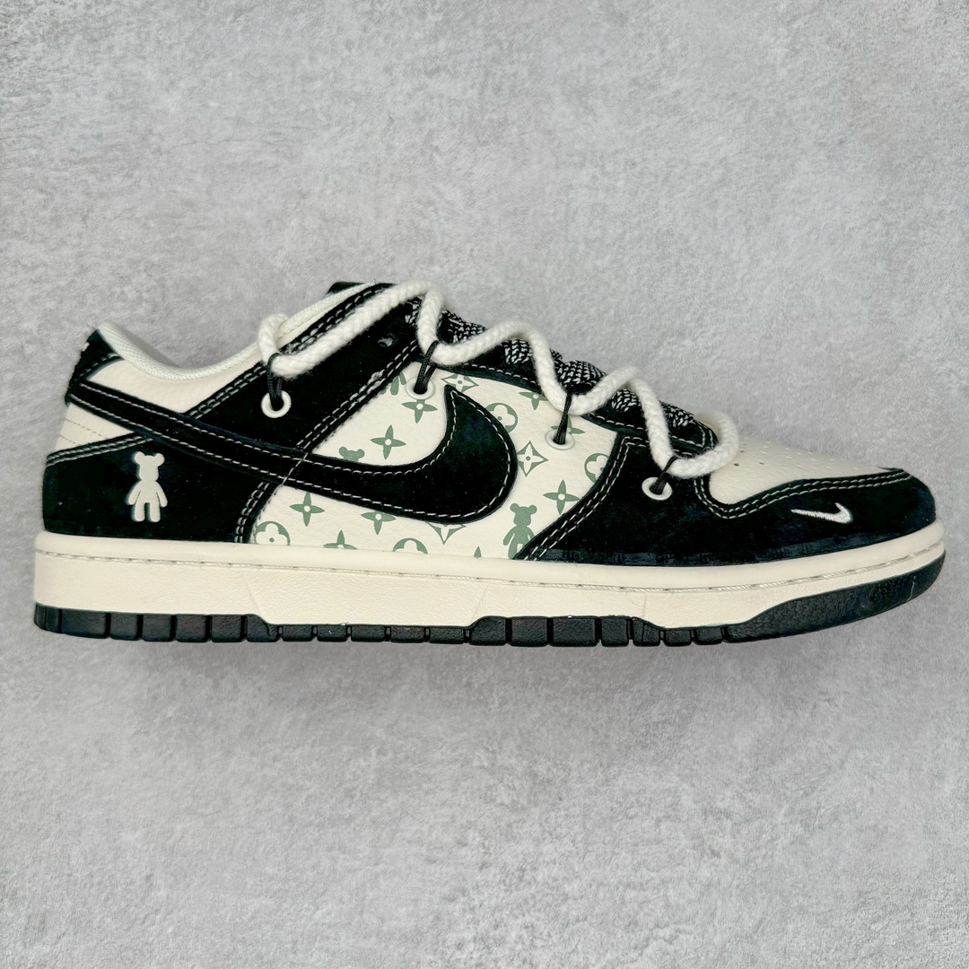 NK Dunk Low 定制配色 SJ2068-290 大厂出品 极力推荐 原装头层材料 独家版型蒸餾加工帶來的是更好的视觉和脚感体验大厂纯原品质出货 清洁度 电绣工艺 皮料切割干净无任何毛边 细节完美 尺码：36 36.5 37.5 38 38.5 39 40 40.5 41 42 42.5 43 44 44.5 45 46 47.5-选品中心