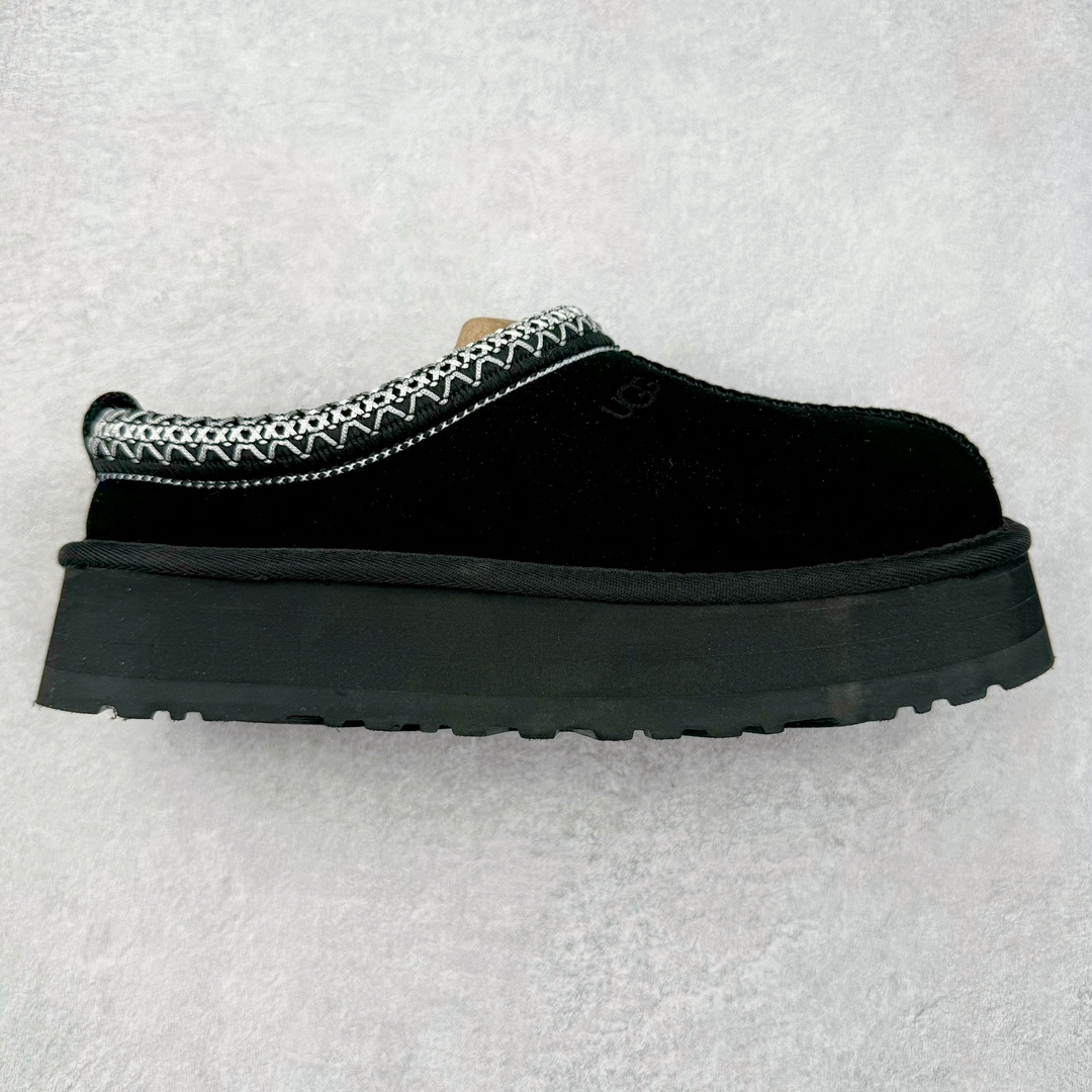 #SP原厂 UGG 2553 民族风半拖秋冬羊皮毛一体雪地靴 全鞋采用ZP同厂 隆丰A级澳洲进口羊皮毛一体 品牌代工厂生产线 完全遵循ZP工艺流程 代工厂原厂版师 秉承无原鞋不开发选择 注重每一处细节 市面最正版型 TREADLITE\\\”轻翼\\\”科技外底 轻便/耐用/柔韧/桩型【售后郑重承诺】一个月内若出现重大脱胶/断底等质量问题 直接为您换新!尺码:35 36 37 38 39 40-选品中心