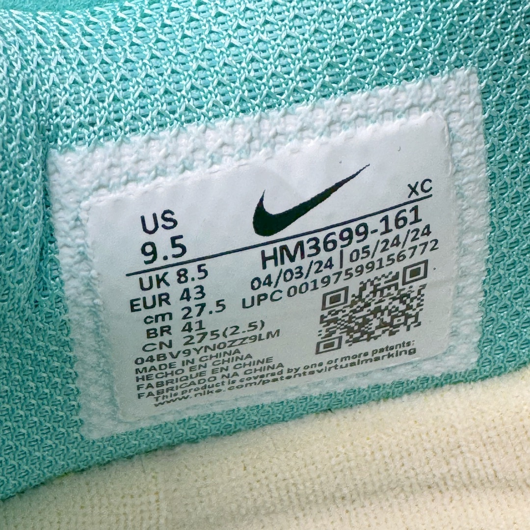 图片[12]-＃灭世/Max NK Air Zoom G.T.Cut 3 EP 实战系列篮球鞋 HM3699-161 全新GT Cut 3.0 全掌搭载了 ZoomX 泡棉 使得整双鞋在缓震表现上可谓相当优秀 拥有着顶级科技配置的同时 颜值设计也非常可观 整体鞋型仍然保留了前低后高的设计 G.T. Cut 传统的突进极速突破的感觉 鞋头麂皮材质和 NK Flywire 飞线工艺 相对来说包裹感更好了 必备的TPU 支撑片 两侧 Swoosh 的透气孔设计 起到散热透气的作用 鞋舌采用类似跑鞋的半开叉式设计 搭配鞋带既可以提升包裹感 又降低了运动中鞋舌乱跑的可能性 鞋子内里填充相当厚实 避免掉跟 尺码：39 40 40.5 41 42 42.5 43 44 44.5 45 46-选品中心