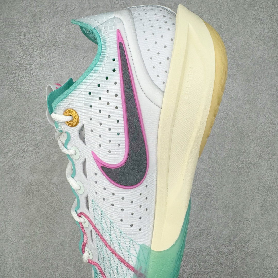 图片[7]-＃灭世/Max NK Air Zoom G.T.Cut 3 EP 实战系列篮球鞋 HM3699-161 全新GT Cut 3.0 全掌搭载了 ZoomX 泡棉 使得整双鞋在缓震表现上可谓相当优秀 拥有着顶级科技配置的同时 颜值设计也非常可观 整体鞋型仍然保留了前低后高的设计 G.T. Cut 传统的突进极速突破的感觉 鞋头麂皮材质和 NK Flywire 飞线工艺 相对来说包裹感更好了 必备的TPU 支撑片 两侧 Swoosh 的透气孔设计 起到散热透气的作用 鞋舌采用类似跑鞋的半开叉式设计 搭配鞋带既可以提升包裹感 又降低了运动中鞋舌乱跑的可能性 鞋子内里填充相当厚实 避免掉跟 尺码：39 40 40.5 41 42 42.5 43 44 44.5 45 46-选品中心