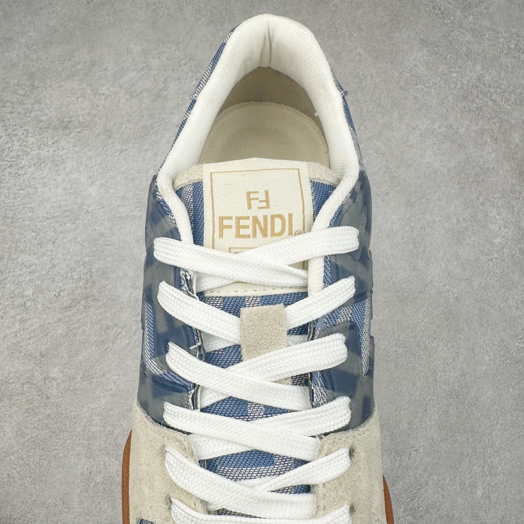 图片[5]-＃F版纯原 FENDI 芬迪 Match sneaters 魔术贴低帮运动鞋 独家定制 全身20几个细节点全部做到一致还原 吊打市面所有版本 独家原装套装配件官方同源 渠道原装订单 全套专柜包装物及配件#鞋底嵌入核心防伪芯片感应装置 FENDI芬迪match最新爆款情侣款运动鞋板鞋原版购入 高工艺无缝细空胶技术 贴楦误差0.05mm,鞋底采用固特异内外锁死工艺 最大限度弯折永不开胶 原鞋一致效果环保无味 鞋面采用麂皮和皮革拼接组合 logo内里采用毛巾绒里 上脚超级柔软 轻便 舒适搭配卫衣 尺码：35 36 37 38 39 40 41 42 43 44 45-选品中心