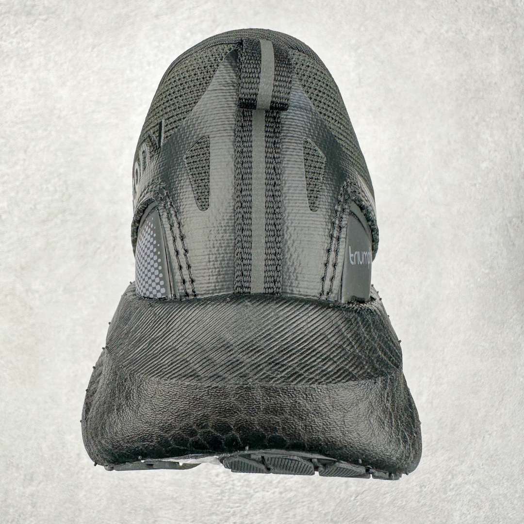 图片[8]-＃SG纯原 Saucony Triumph 22 索康尼胜利22代旗舰级缓震型跑鞋 性能相比前几代再升级：鞋面采用全新升级的工学网设计 贴合脚部更透气 中底部分使用最新的PWRRUN+材质 搭配PWRRUN+鞋垫使中底的大幅加厚 10mm坡差进一步提供缓震、回弹性能 内底则采用了FORMFIT动态适应系统 动态契合脚型 提升包裹性和舒适性 提供更卓越的动态回馈体验 XT-900橡胶大底 可提供良好的抓地力和较强抗磨性能 尺码：35.5 36 36.5 37.5 38 38.5 39 40 40.5 41 42 42.5 43 44 44.5 45-选品中心