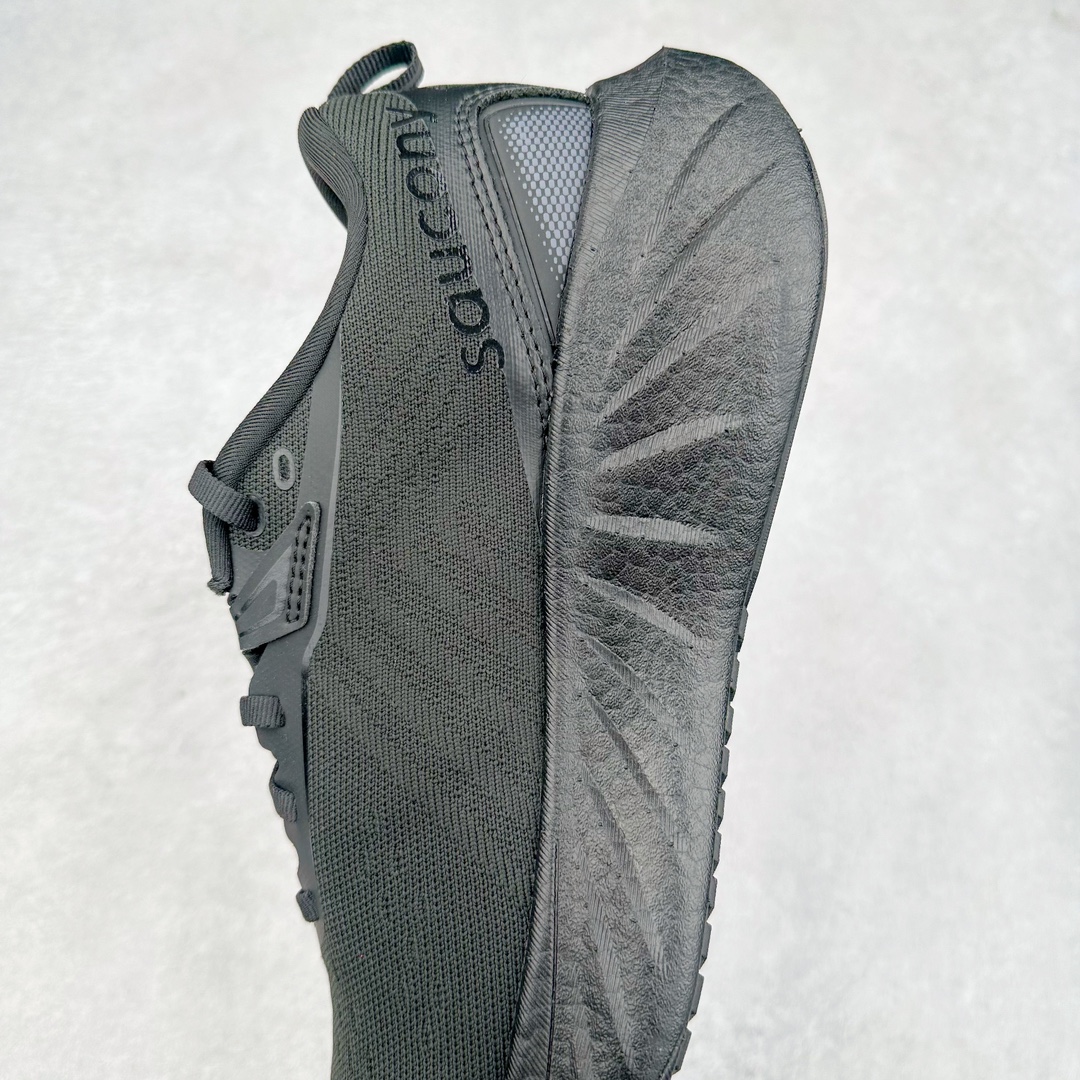 图片[7]-＃SG纯原 Saucony Triumph 22 索康尼胜利22代旗舰级缓震型跑鞋 性能相比前几代再升级：鞋面采用全新升级的工学网设计 贴合脚部更透气 中底部分使用最新的PWRRUN+材质 搭配PWRRUN+鞋垫使中底的大幅加厚 10mm坡差进一步提供缓震、回弹性能 内底则采用了FORMFIT动态适应系统 动态契合脚型 提升包裹性和舒适性 提供更卓越的动态回馈体验 XT-900橡胶大底 可提供良好的抓地力和较强抗磨性能 尺码：35.5 36 36.5 37.5 38 38.5 39 40 40.5 41 42 42.5 43 44 44.5 45-选品中心