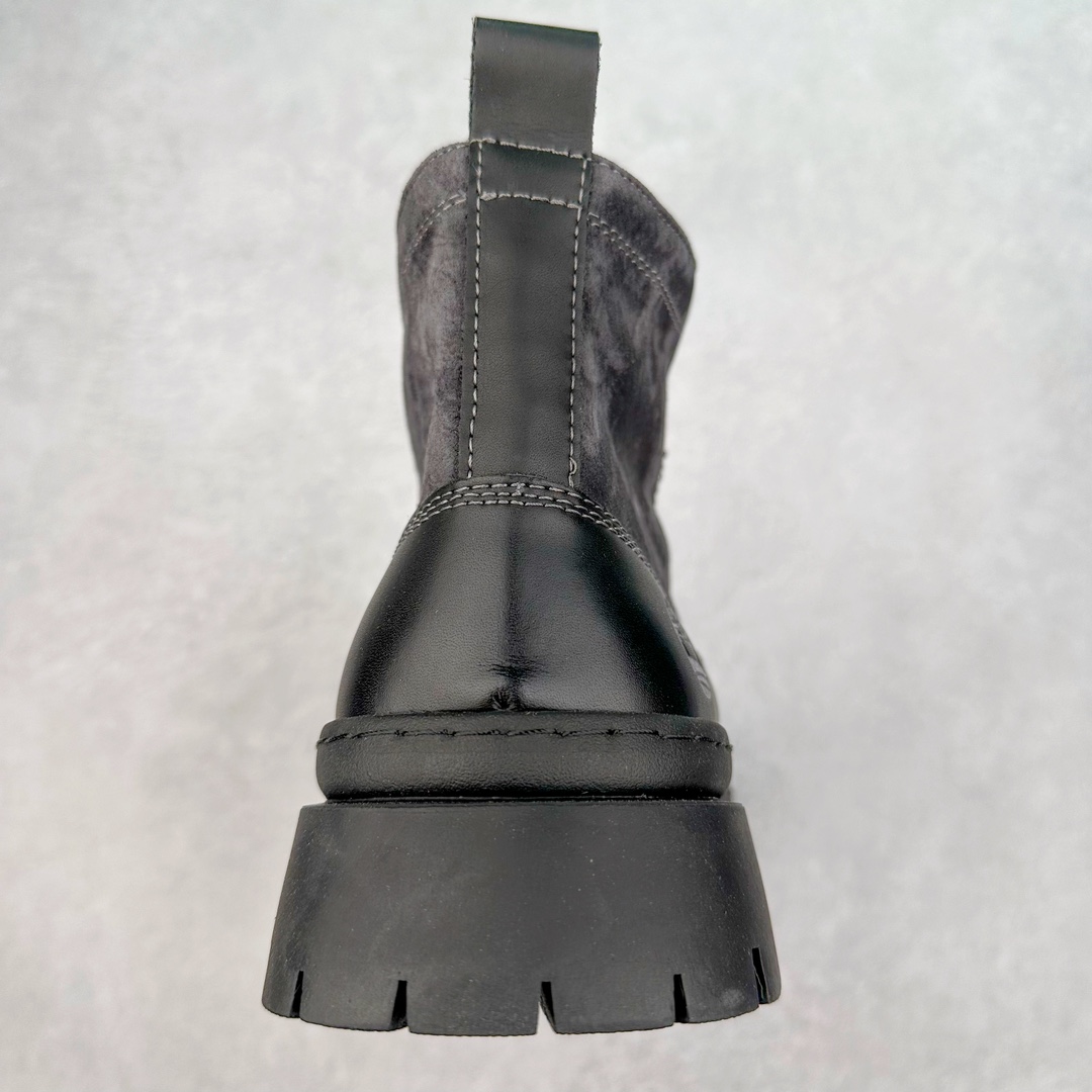 图片[8]-Timberland添柏岚/天伯伦户外高帮休闲马丁靴系列 #广东大厂品质 原盒原包装 #23ss新款包头鞋底款式设计 时尚潮流搭配 面料采用意大利🇮🇹顶级磨砂细纹牛皮 搭配防臭防腐真皮乳胶鞋垫 给您完美的穿着体验 质量考究耐穿 型男必备 专治不帅 高品质脚感一流 尺码： 39 40 41 42 43 44（皮鞋码）-选品中心