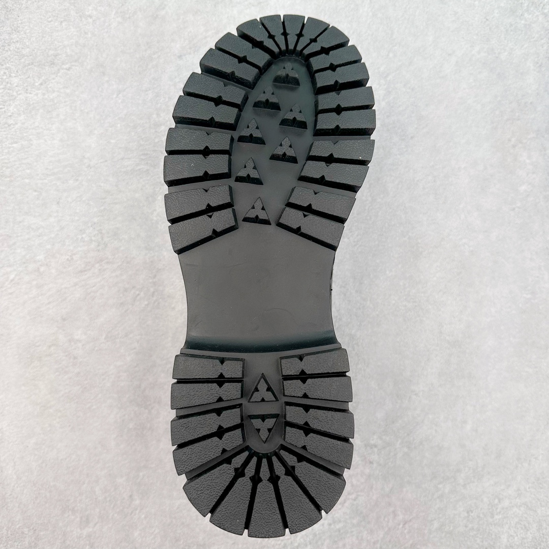 图片[9]-Timberland添柏岚/天伯伦户外高帮休闲马丁靴系列 #广东大厂品质 原盒原包装 #23ss新款包头鞋底款式设计 时尚潮流搭配 面料采用意大利🇮🇹顶级磨砂细纹牛皮 搭配防臭防腐真皮乳胶鞋垫 给您完美的穿着体验 质量考究耐穿 型男必备 专治不帅 高品质脚感一流 尺码： 39 40 41 42 43 44（皮鞋码）-选品中心