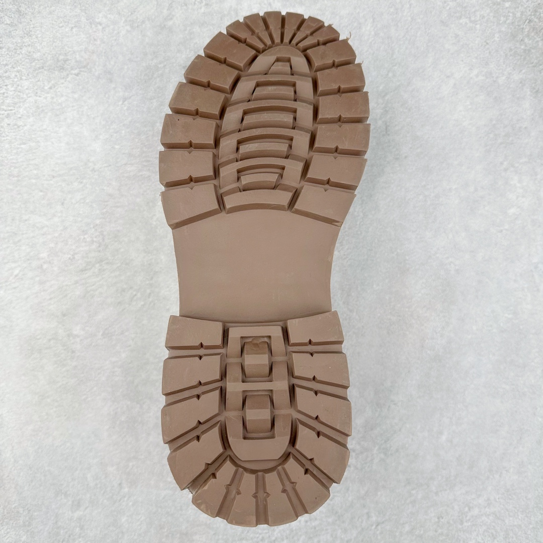 图片[9]-＃特价福利 CAT卡特 硬汉推土机品牌经典百搭户外休闲大黄靴系列 广东大厂品质 24ss秋冬新款 常年主打 时尚潮流搭配 面料釆用意大利进口磨砂牛皮 全鞋真牛皮材料 大底到五金都是代工厂原材料制作 好货不杀猪 首单质量严格把控 全套官网统一包装 今年冬季防寒户外专用 日常随意搭配 型男必备 尺码：38 39 40 41 42 43 44 (偏大一码)-选品中心