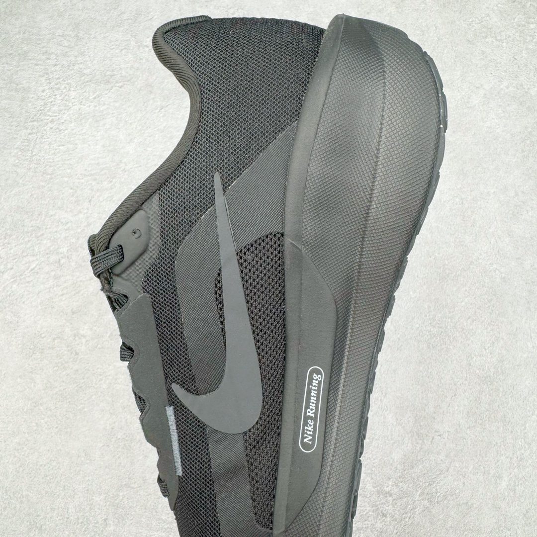 图片[7]-＃纯原 NK Revolution 13 Wide 回游者13代系列低帮轻质缓震透气休闲运动跑步鞋“网织全黑武士”FD6454-003 无论你是跑步新手还是迫切想提速的专业跑者，Nike Downshifter 13 公路跑步鞋都能伴你轻松驾驭。鞋面结合缓震耐穿性能，为你造就又一个得力装备，或是助你朝着目标迈进。尺码：39 40 40.5 41 42 42.5 43 44 44.5 45-选品中心