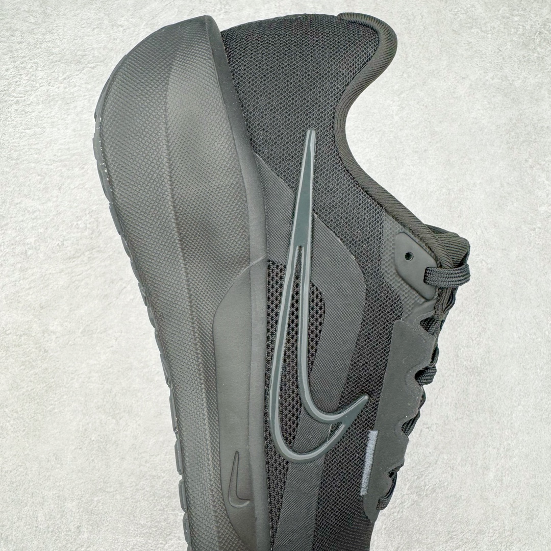 图片[6]-＃纯原 NK Revolution 13 Wide 回游者13代系列低帮轻质缓震透气休闲运动跑步鞋“网织全黑武士”FD6454-003 无论你是跑步新手还是迫切想提速的专业跑者，Nike Downshifter 13 公路跑步鞋都能伴你轻松驾驭。鞋面结合缓震耐穿性能，为你造就又一个得力装备，或是助你朝着目标迈进。尺码：39 40 40.5 41 42 42.5 43 44 44.5 45-选品中心