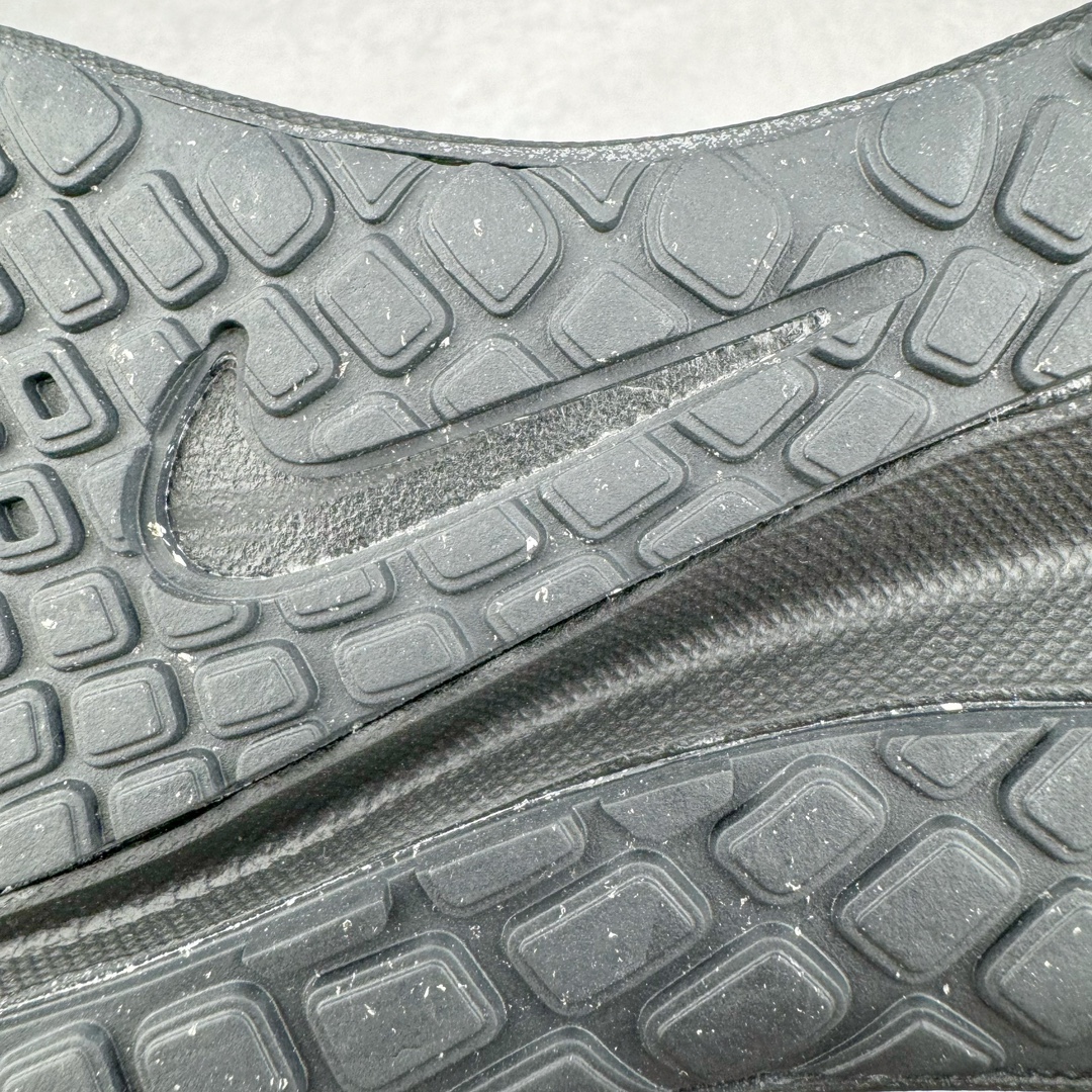 图片[19]-＃纯原 NK Revolution 13 Wide 回游者13代系列低帮轻质缓震透气休闲运动跑步鞋“网织全黑武士”FD6454-003 无论你是跑步新手还是迫切想提速的专业跑者，Nike Downshifter 13 公路跑步鞋都能伴你轻松驾驭。鞋面结合缓震耐穿性能，为你造就又一个得力装备，或是助你朝着目标迈进。尺码：39 40 40.5 41 42 42.5 43 44 44.5 45-选品中心