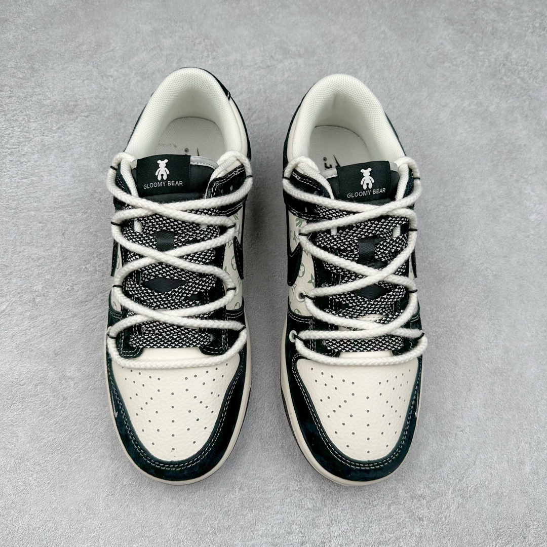 图片[2]-NK Dunk Low 定制配色 SJ2068-290 大厂出品 极力推荐 原装头层材料 独家版型蒸餾加工帶來的是更好的视觉和脚感体验大厂纯原品质出货 清洁度 电绣工艺 皮料切割干净无任何毛边 细节完美 尺码：36 36.5 37.5 38 38.5 39 40 40.5 41 42 42.5 43 44 44.5 45 46 47.5-选品中心