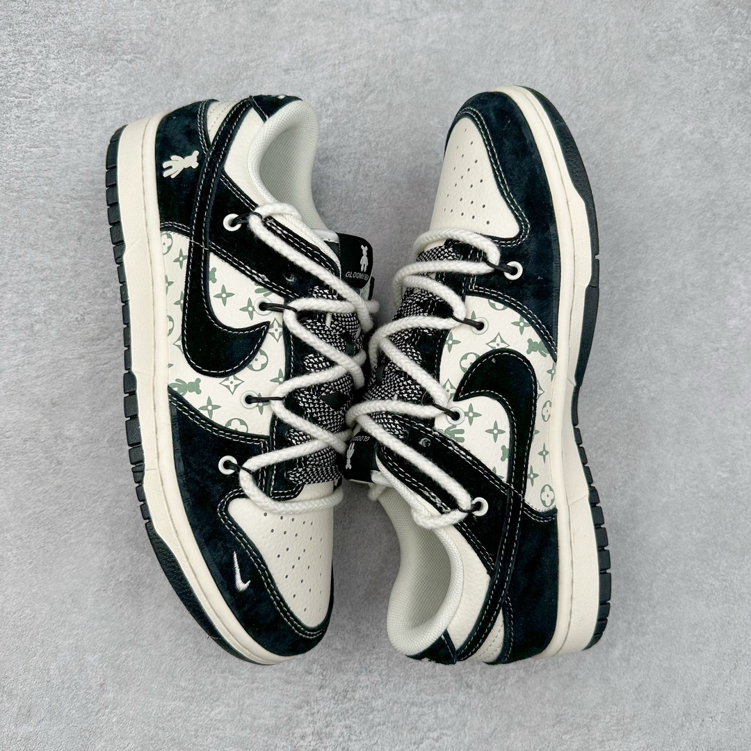 图片[3]-NK Dunk Low 定制配色 SJ2068-290 大厂出品 极力推荐 原装头层材料 独家版型蒸餾加工帶來的是更好的视觉和脚感体验大厂纯原品质出货 清洁度 电绣工艺 皮料切割干净无任何毛边 细节完美 尺码：36 36.5 37.5 38 38.5 39 40 40.5 41 42 42.5 43 44 44.5 45 46 47.5-选品中心