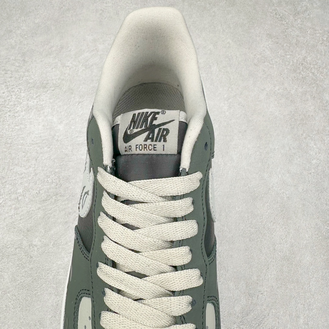 图片[5]-NK Air Force 1´07 Low 空军一号低帮百搭休闲运动板鞋 CW6718-777 柔软、弹性十足的缓震性能和出色的中底设计 横跨复古与现代的外型结合 造就出风靡全球 三十多年的Force 1 直到今天还深受青睐 尺码：36 36.5 37.5 38 38.5 39 40 40.5 41 42 42.5 43 44 44.5 45-选品中心