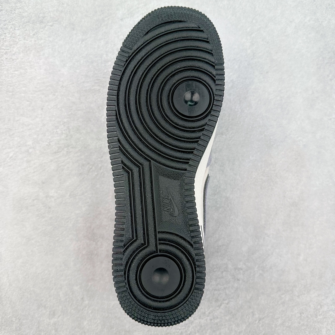 图片[9]-NK Air Force 1 Mid 空军一号中帮高帮百搭休闲运动板鞋 CG9904-104 柔软、弹性十足的缓震性能和出色的中底设计 横跨复古与现代的外型结合 造就出风靡全球三十多年的Force 1 尺码：36 36.5 37.5 38 38.5 39 40 40.5 41 42 42.5 43 44 44.5 45-选品中心