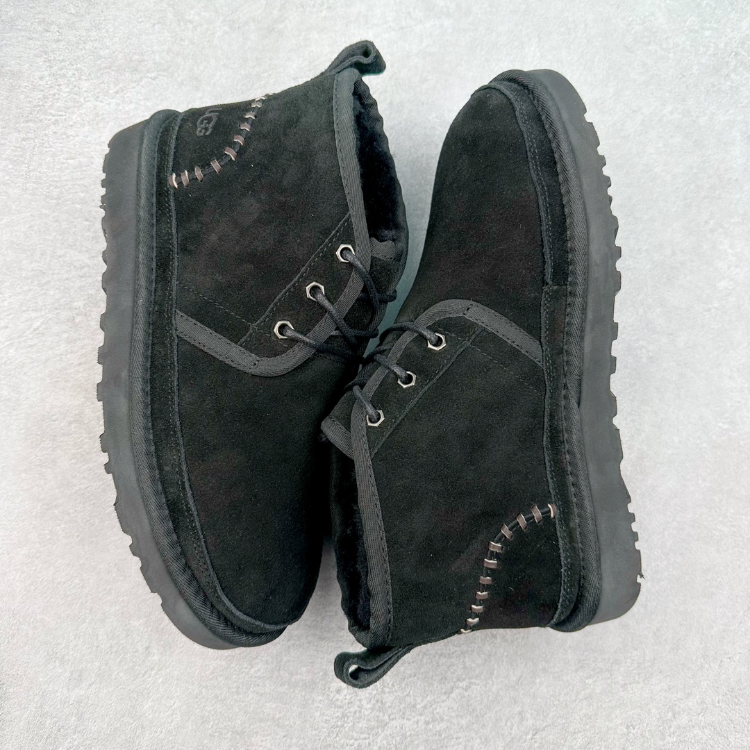 图片[3]-＃GD UGG 1616 经典秋冬羊皮毛一体雪地靴 全鞋采用ZP同厂 隆丰A级澳洲进口羊皮毛一体 品牌代工厂生产线 完全遵循ZP工艺流程 代工厂原厂版师 秉承无原鞋不开发选择 注重每一处细节 市面最正版型 TREADLITE\\\”轻翼\\\”科技外底 轻便/耐用/柔韧/桩型【售后郑重承诺】一个月内若出现重大脱胶/断底等质量问题 直接为您换新！尺码：40 41 42 43 44-选品中心