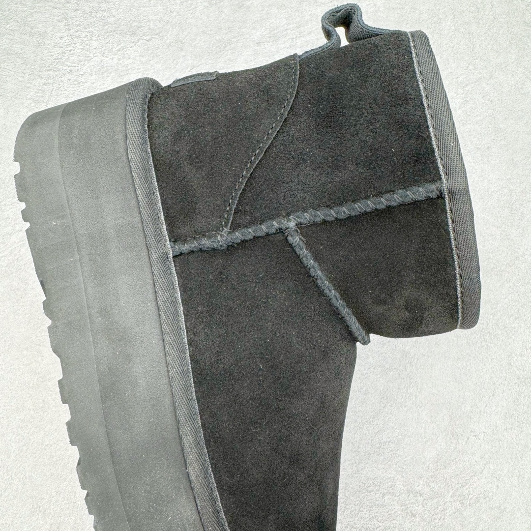 图片[6]-＃SP原厂 UGG 5854 周冬雨短筒厚底秋冬羊皮毛一体雪地靴 全鞋采用ZP同厂 隆丰A级澳洲进口羊皮毛一体 品牌代工厂生产线 完全遵循ZP工艺流程 代工厂原厂版师 秉承无原鞋不开发选择 注重每一处细节 市面最正版型 TREADLITE\\\”轻翼\\\”科技外底 轻便/耐用/柔韧/桩型【售后郑重承诺】一个月内若出现重大脱胶/断底等质量问题 直接为您换新！尺码：35 36 37 38 39 40-选品中心